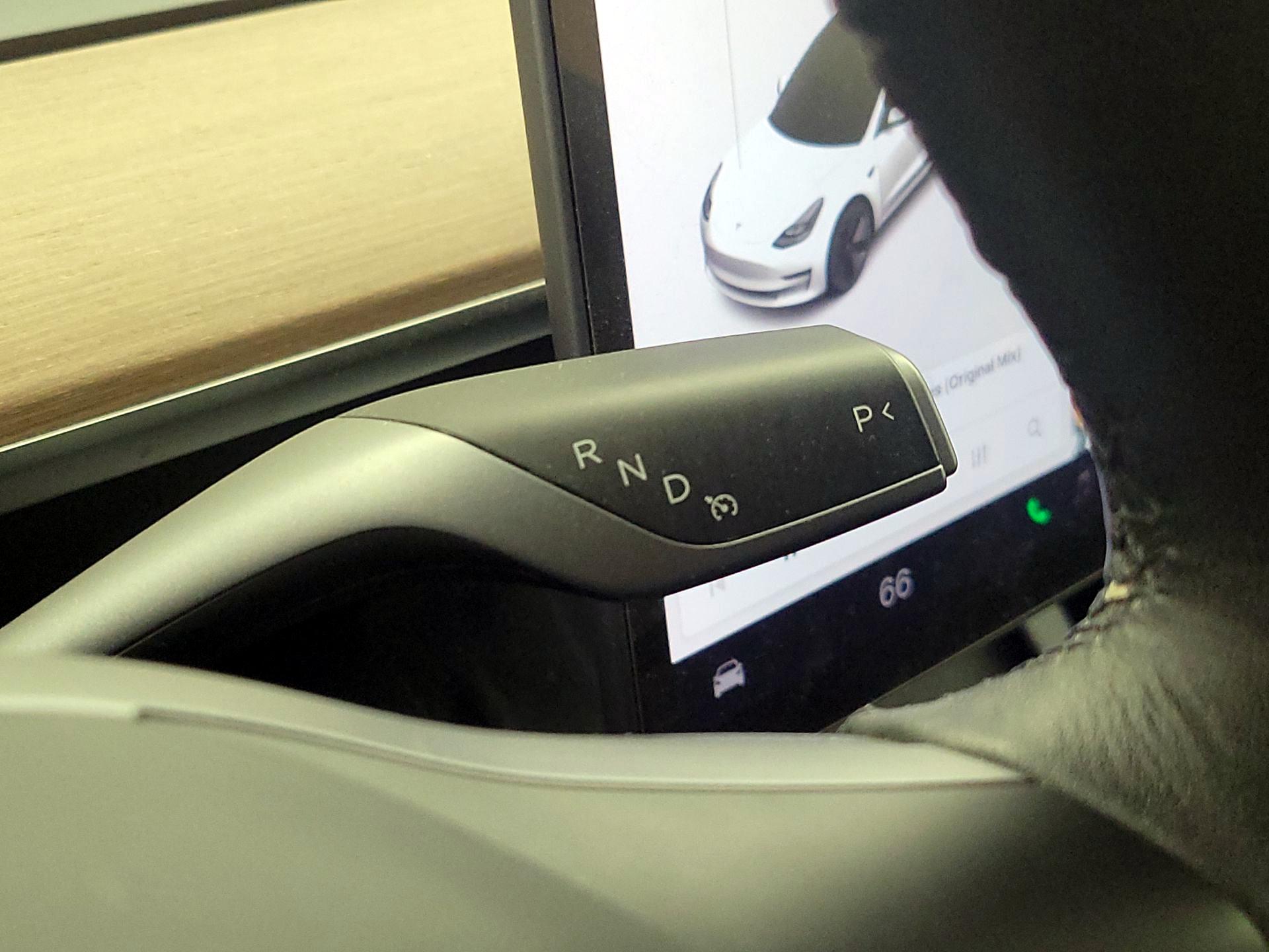Thumbnail: 2022 Tesla Model 3 - 18