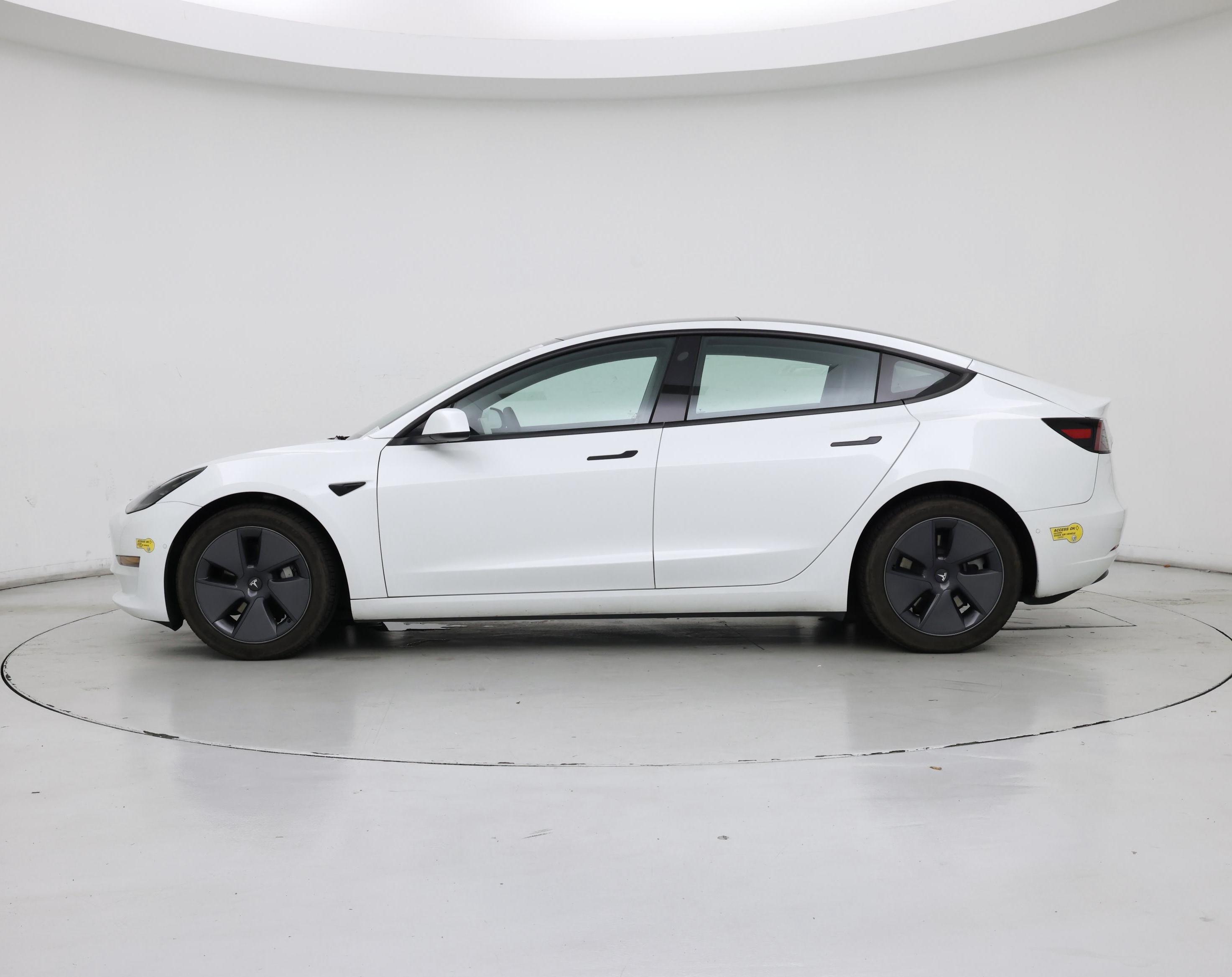 Thumbnail: 2022 Tesla Model 3 - 3