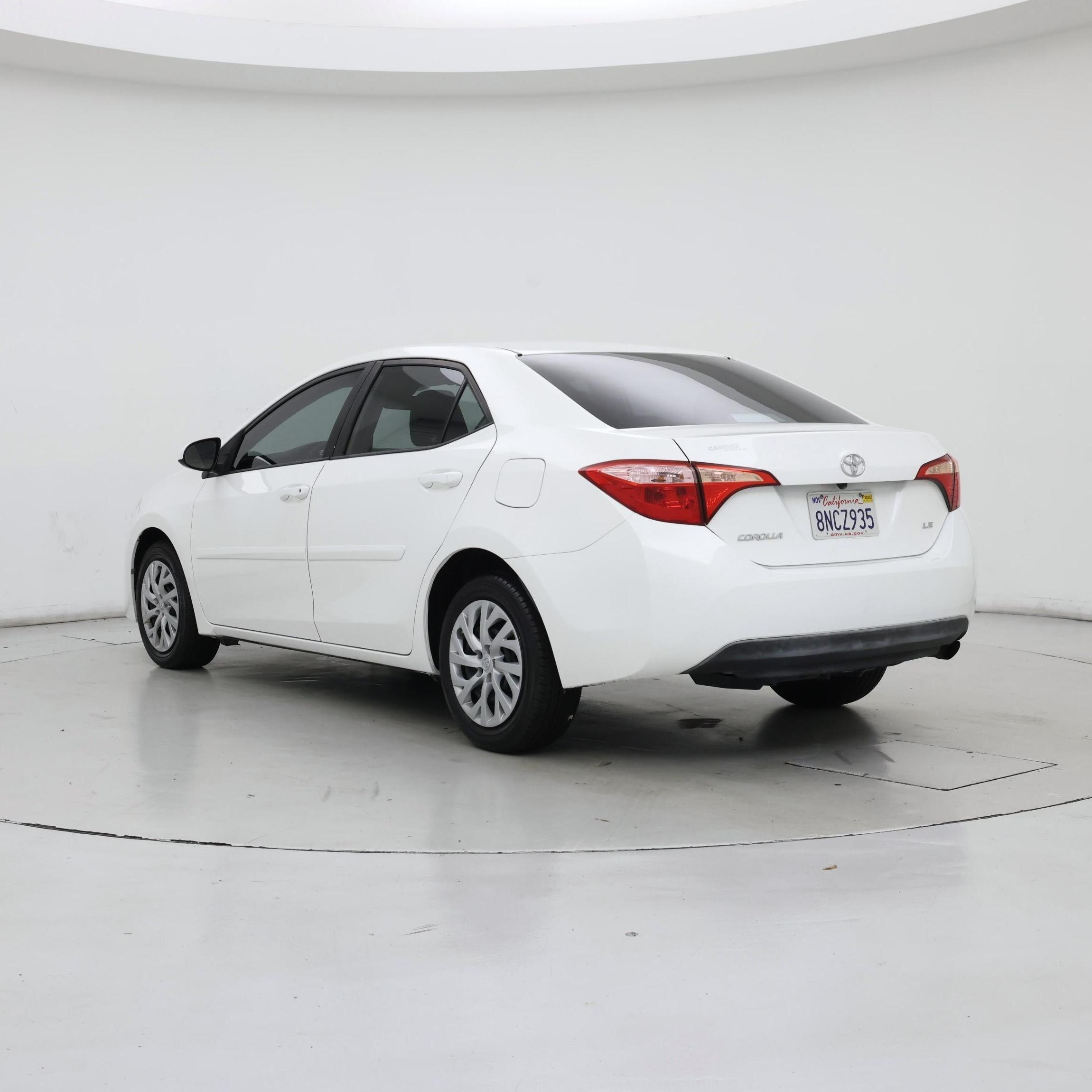 Thumbnail: 2017 Toyota Corolla - 2