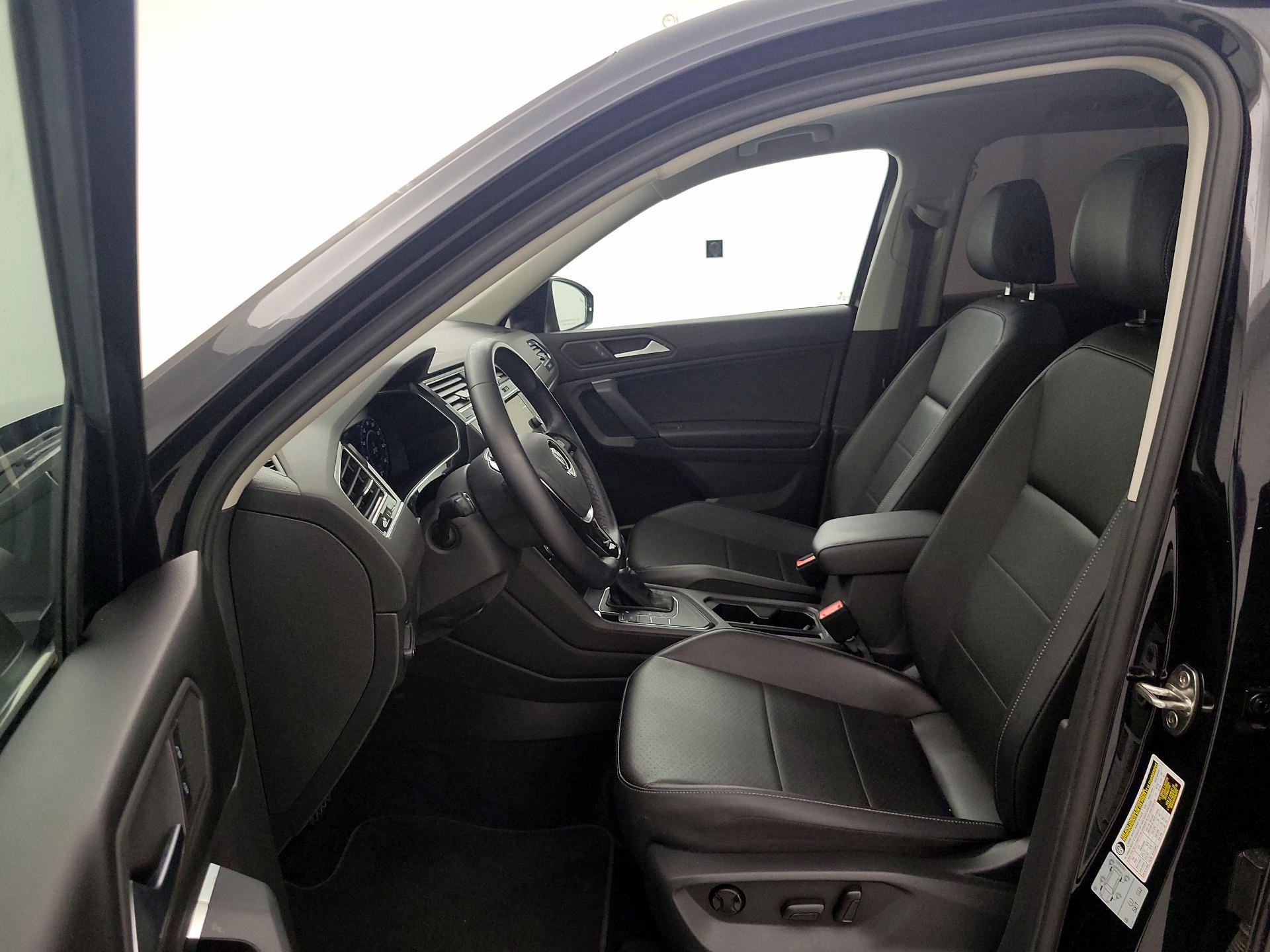 Thumbnail: 2019 Volkswagen Tiguan - 11