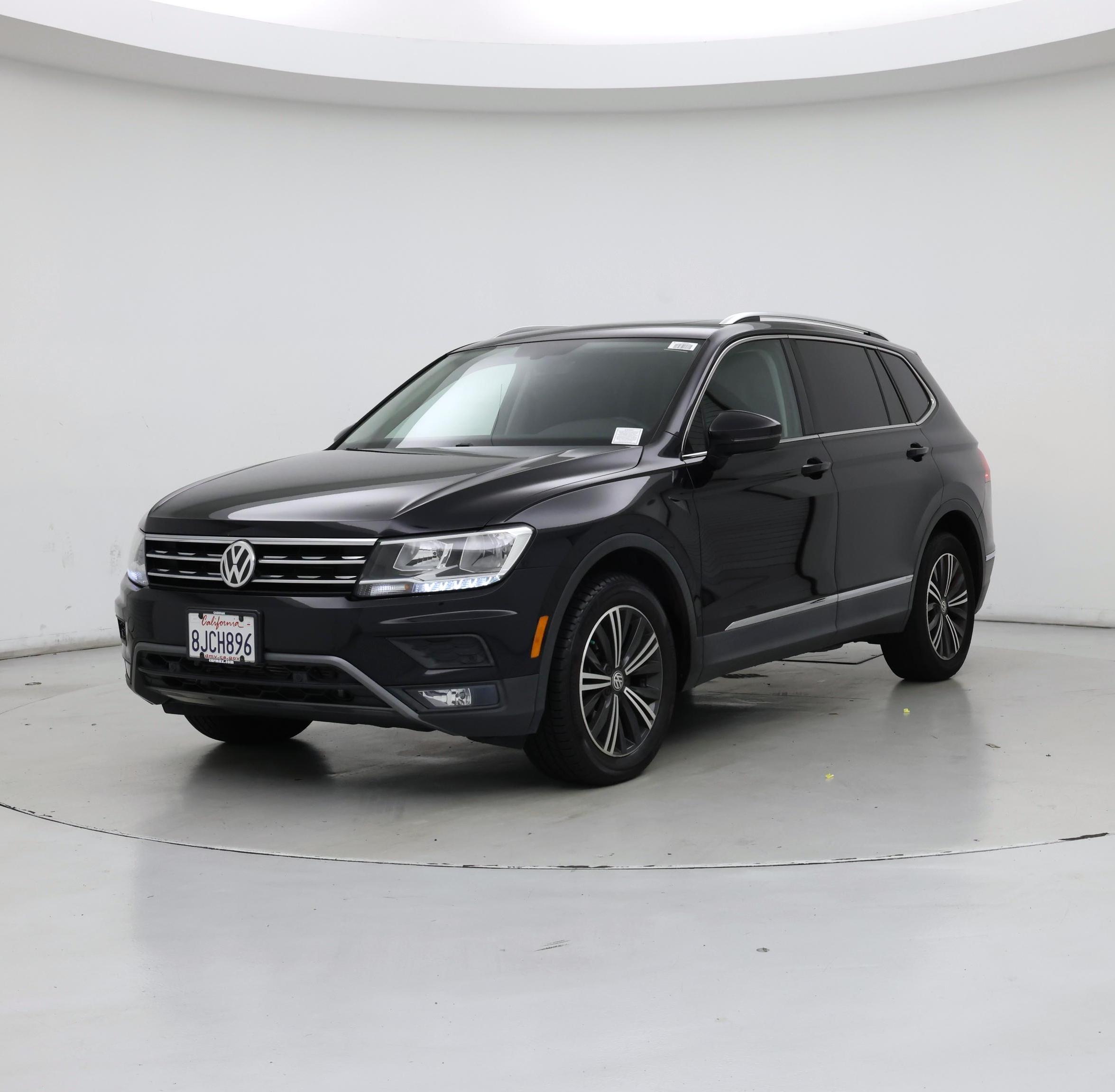 Thumbnail: 2019 Volkswagen Tiguan - 4