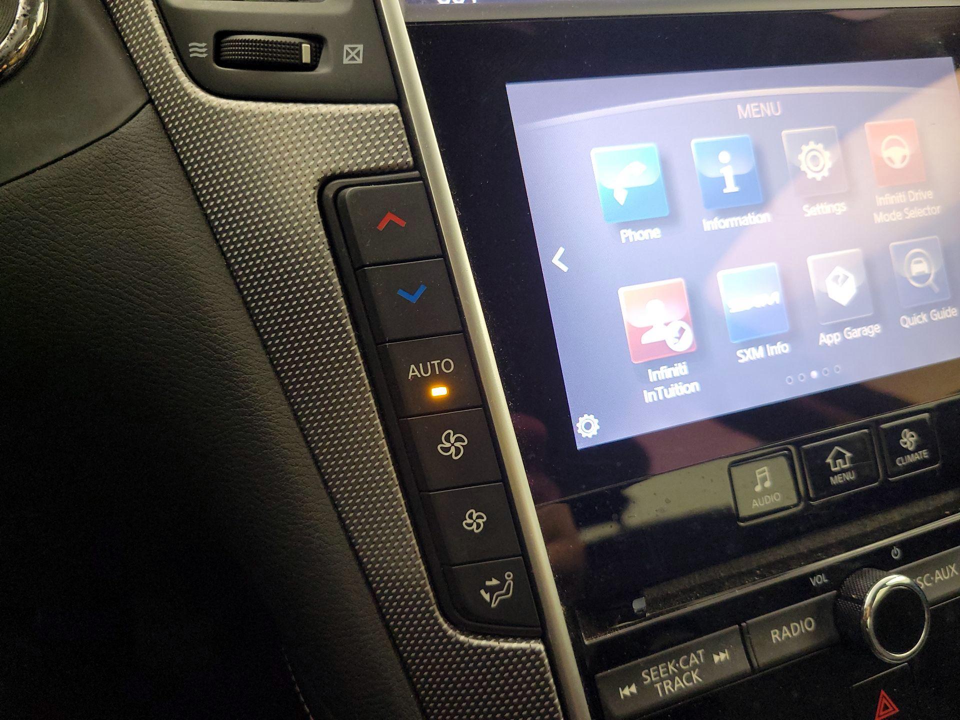 Thumbnail: 2016 INFINITI Q50 - 16