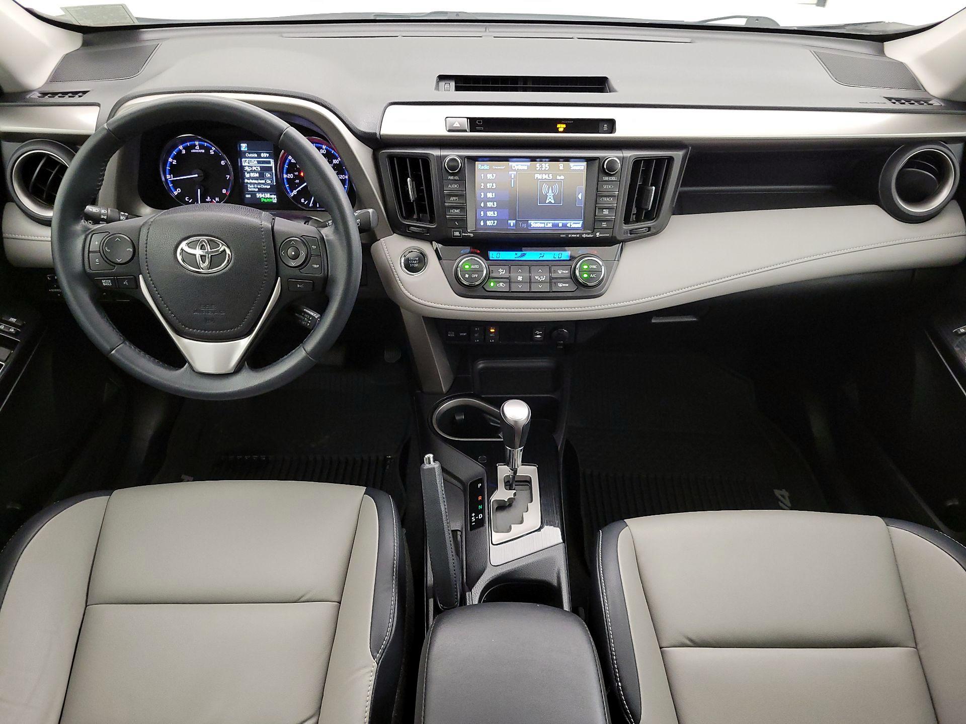 Thumbnail: 2016 Toyota RAV4 - 9