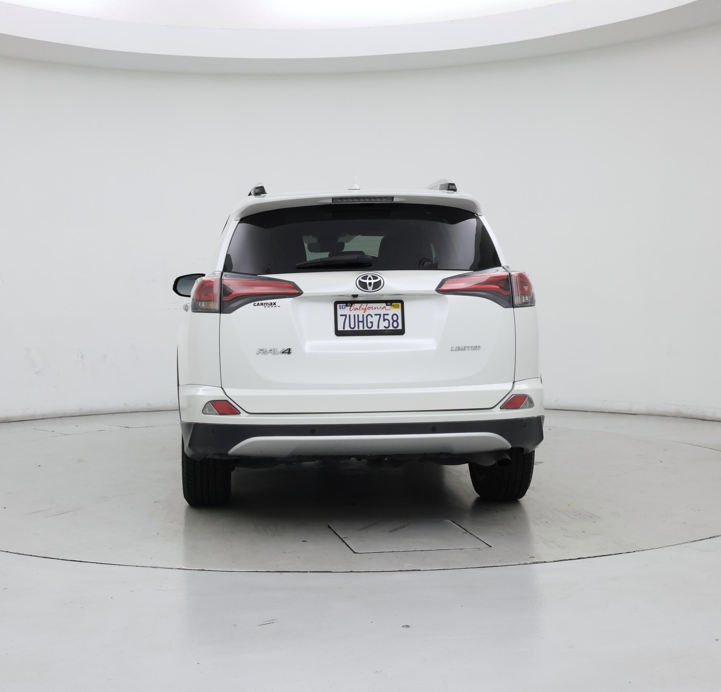 Thumbnail: 2016 Toyota RAV4 - 6