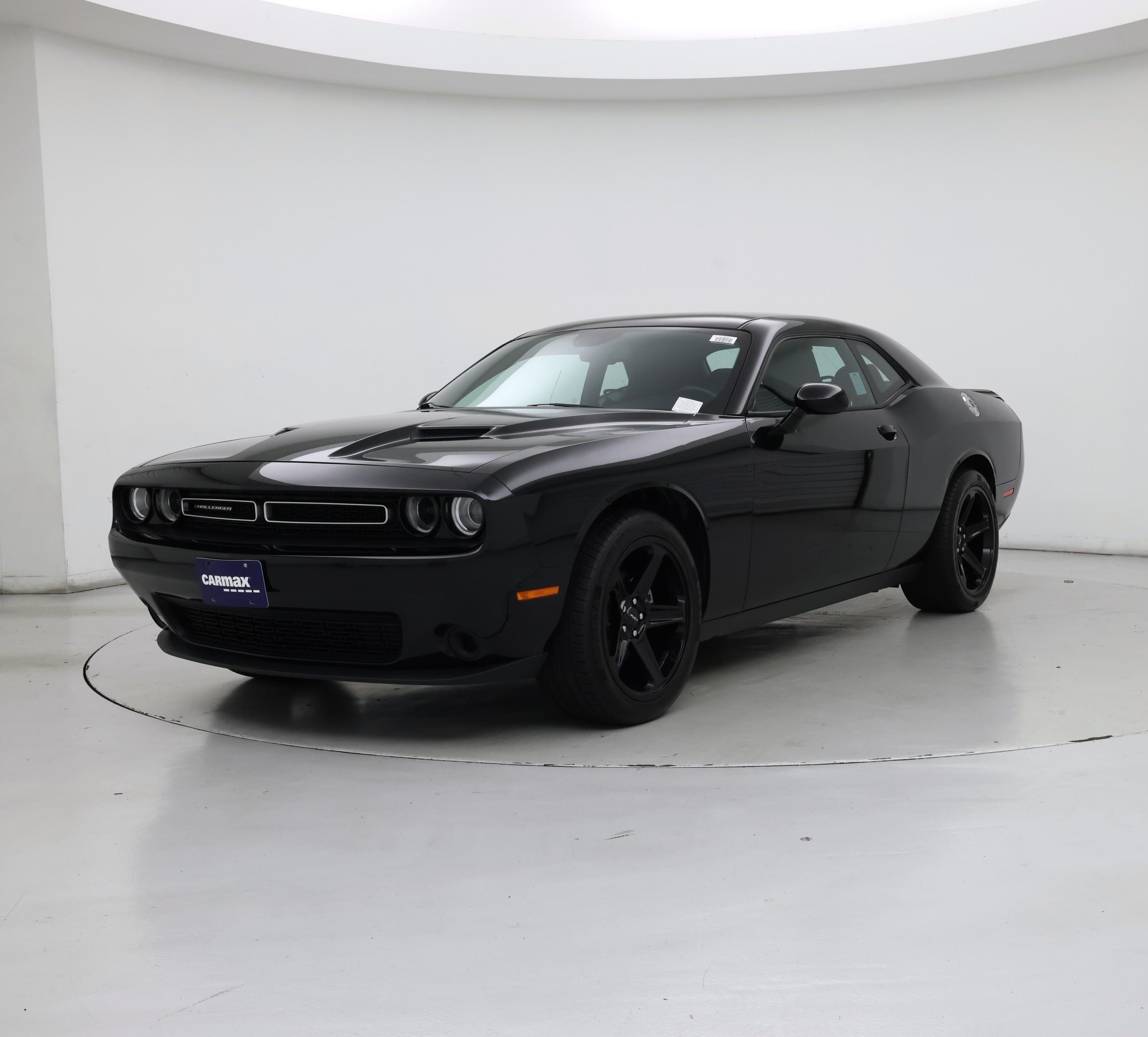 Thumbnail: 2021 Dodge Challenger - 4
