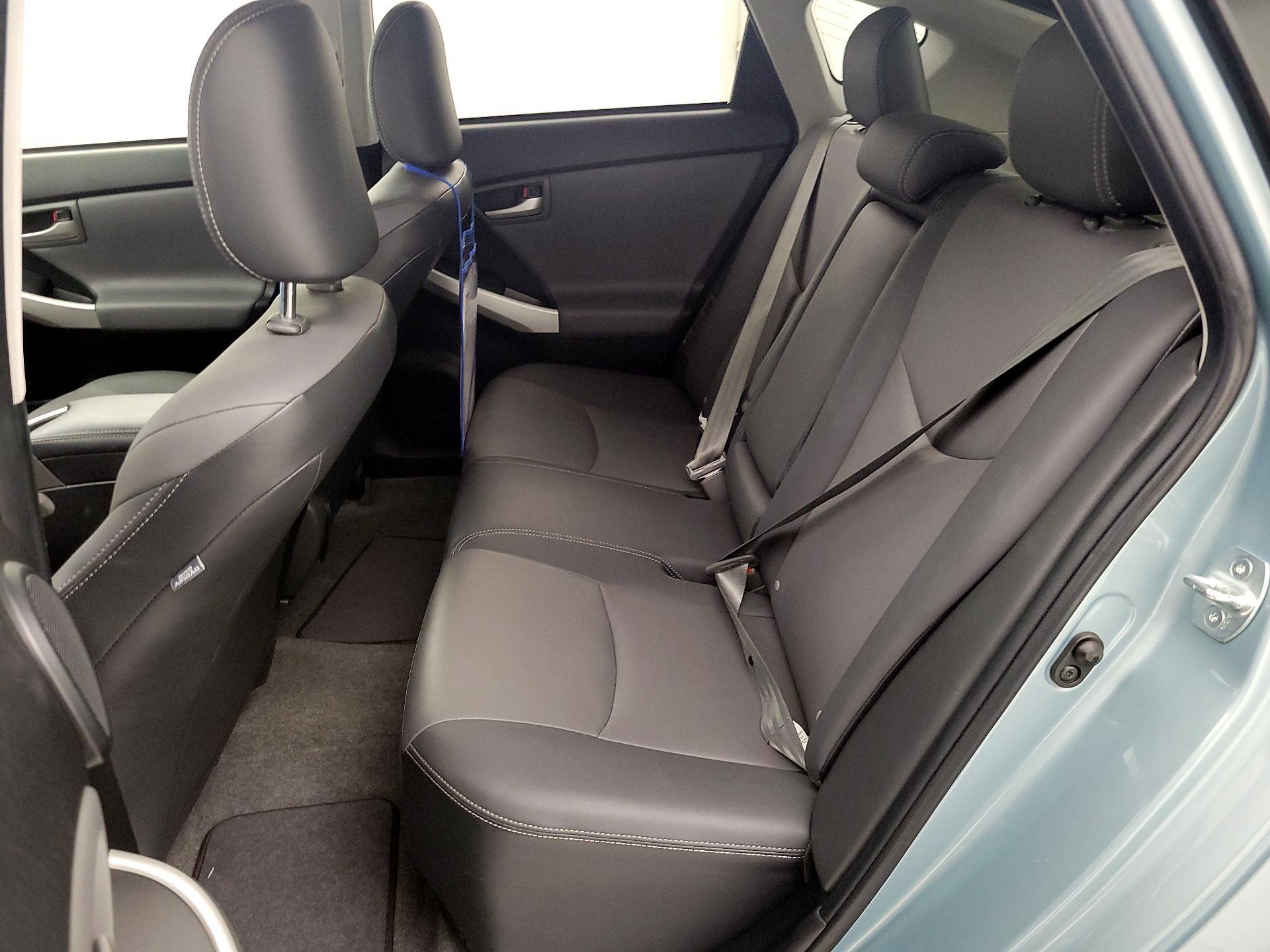 Thumbnail: 2014 Toyota Prius - 19