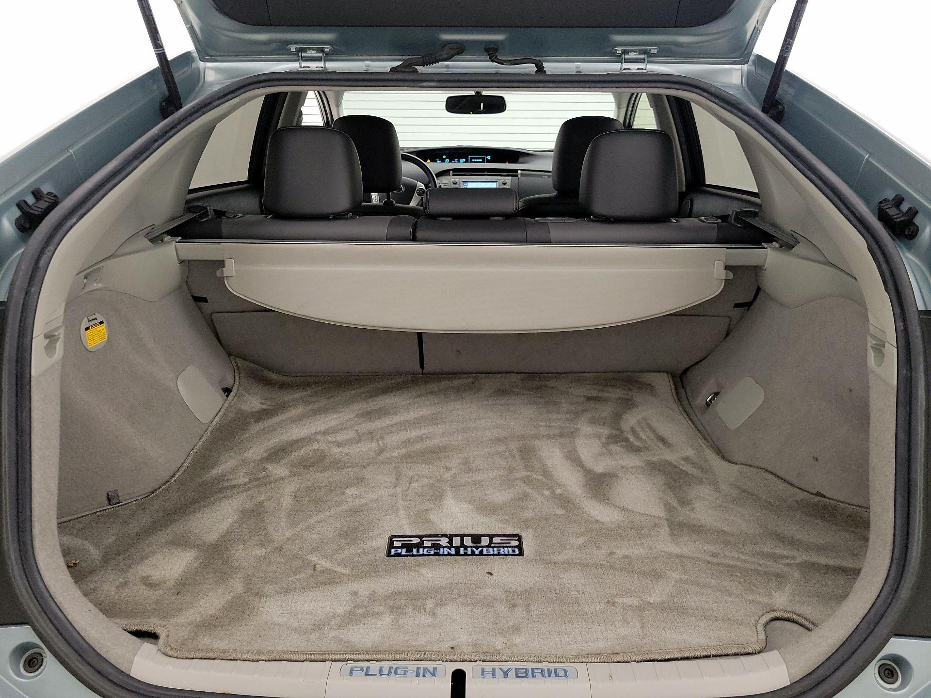 Thumbnail: 2014 Toyota Prius - 20