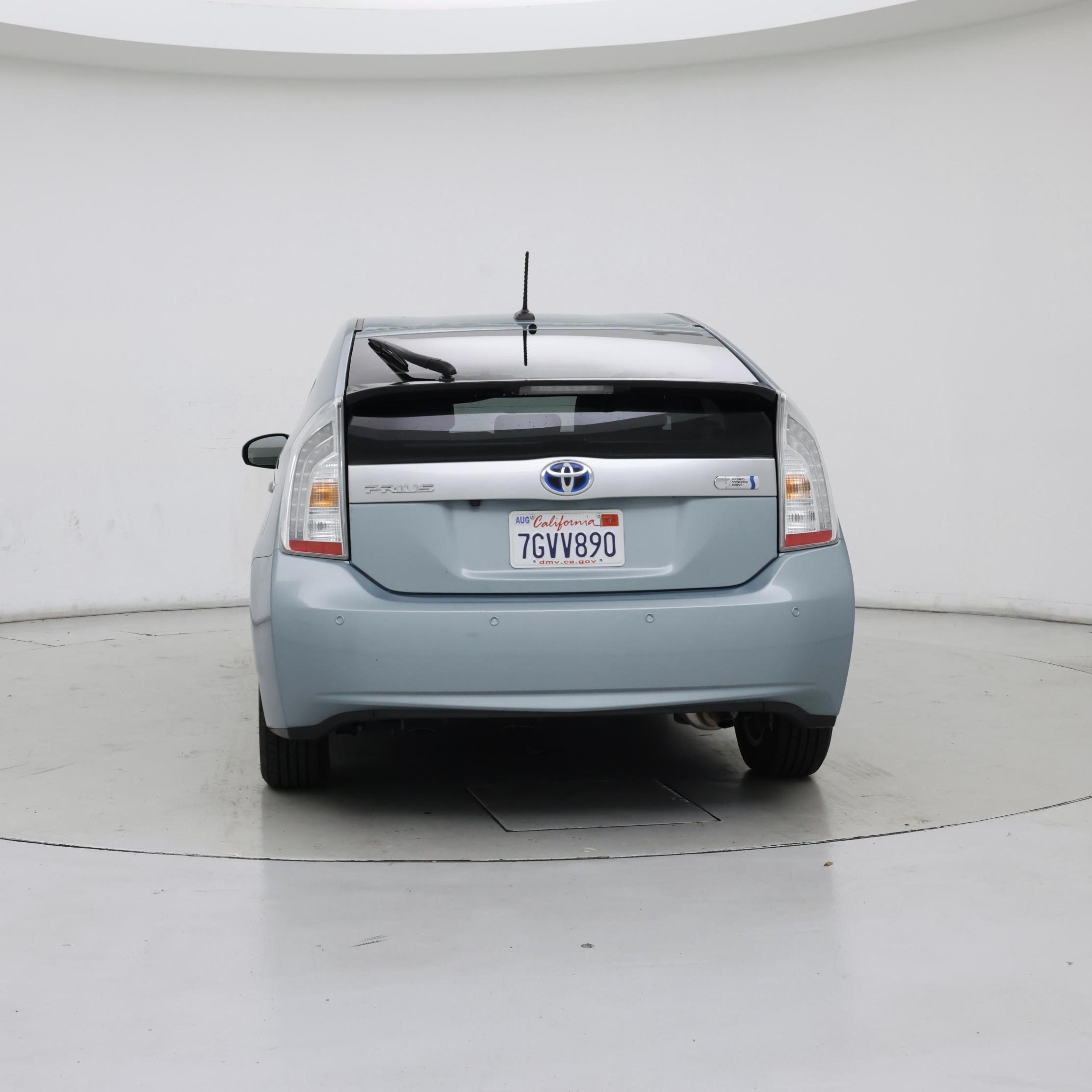Thumbnail: 2014 Toyota Prius - 6