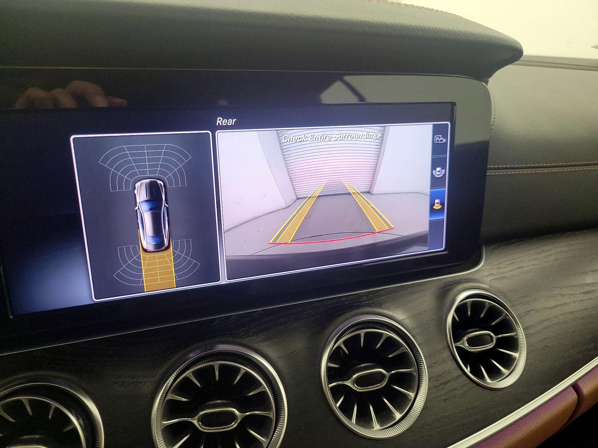 Thumbnail: 2018 Mercedes-Benz E-Class - 15