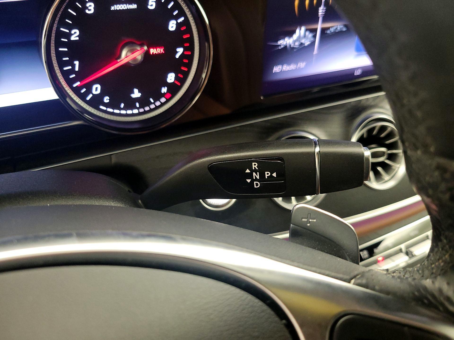 Thumbnail: 2018 Mercedes-Benz E-Class - 18