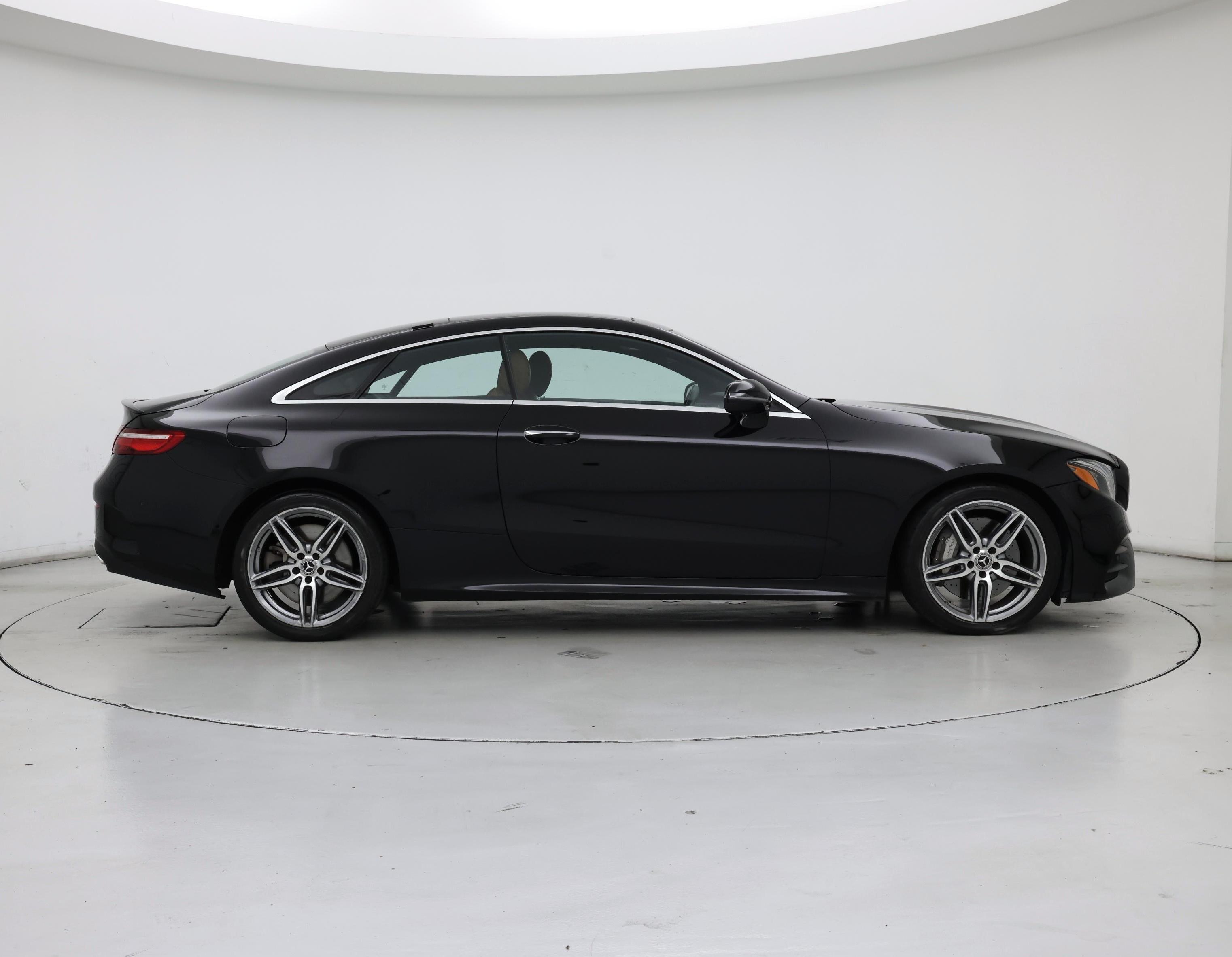 Thumbnail: 2018 Mercedes-Benz E-Class - 7