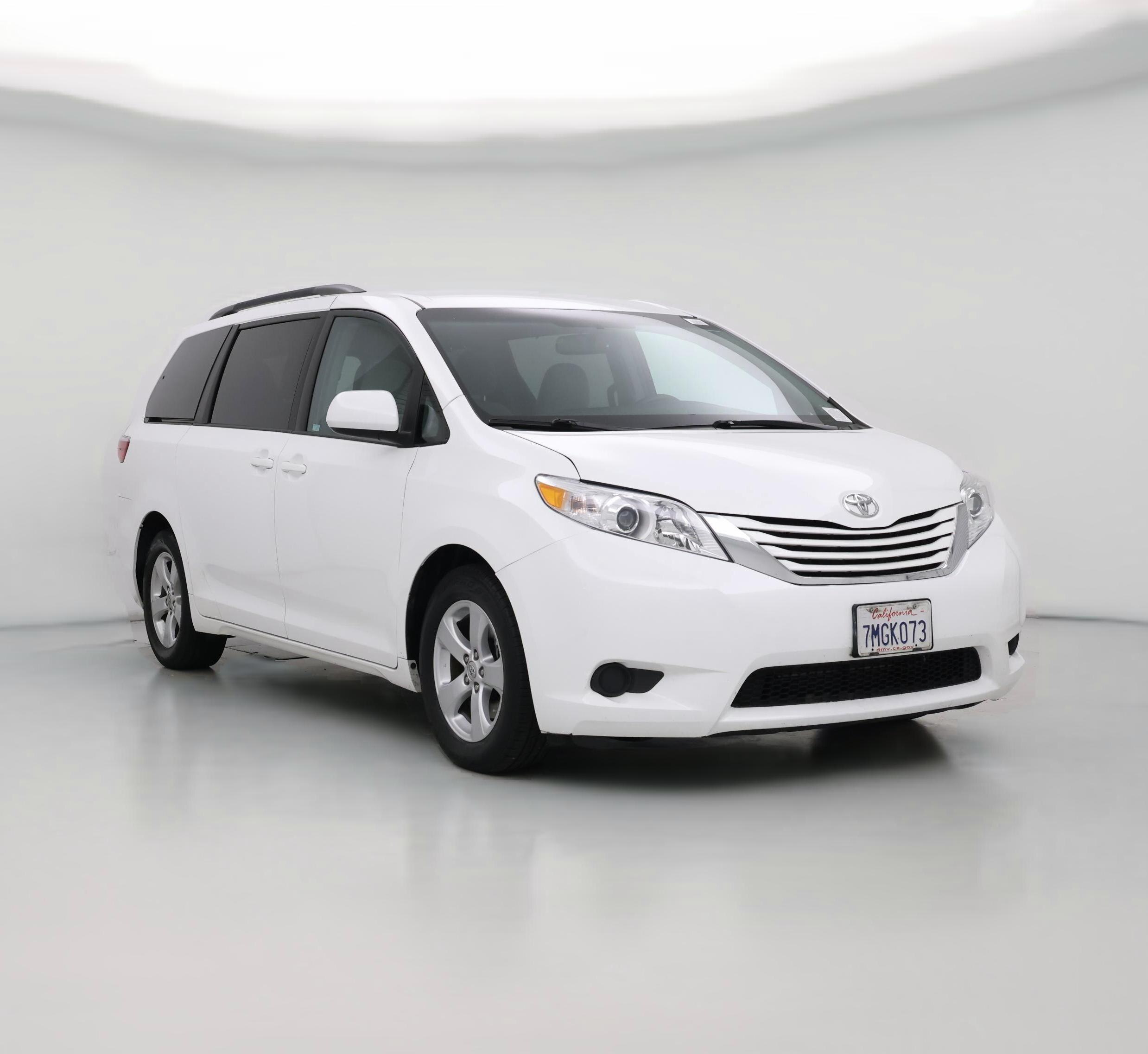 Thumbnail: 2015 Toyota Sienna - 1