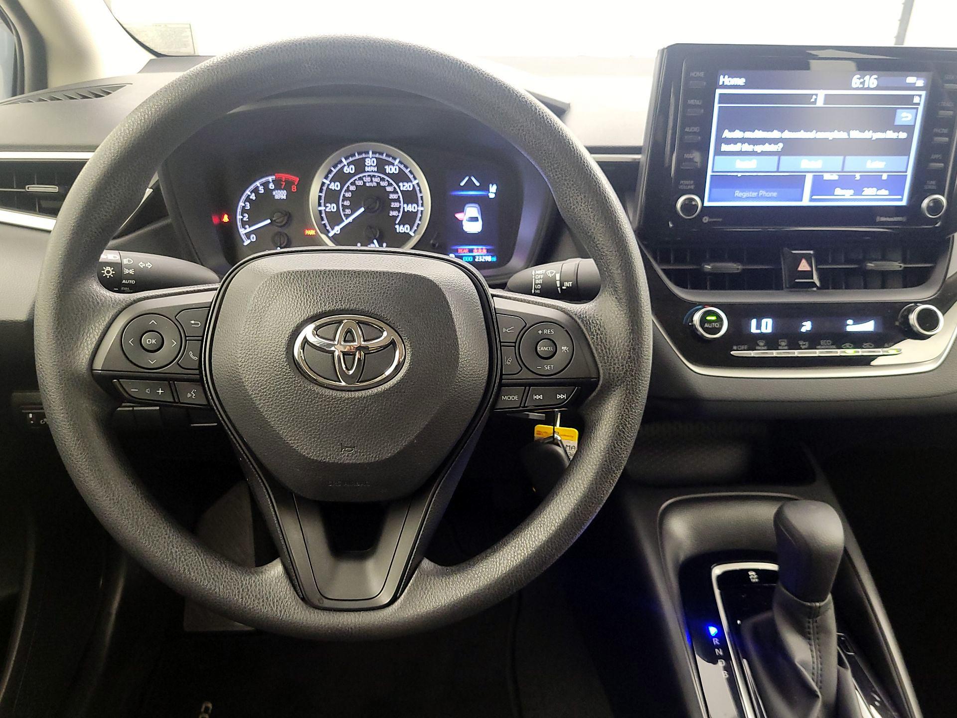 Thumbnail: 2022 Toyota Corolla - 10