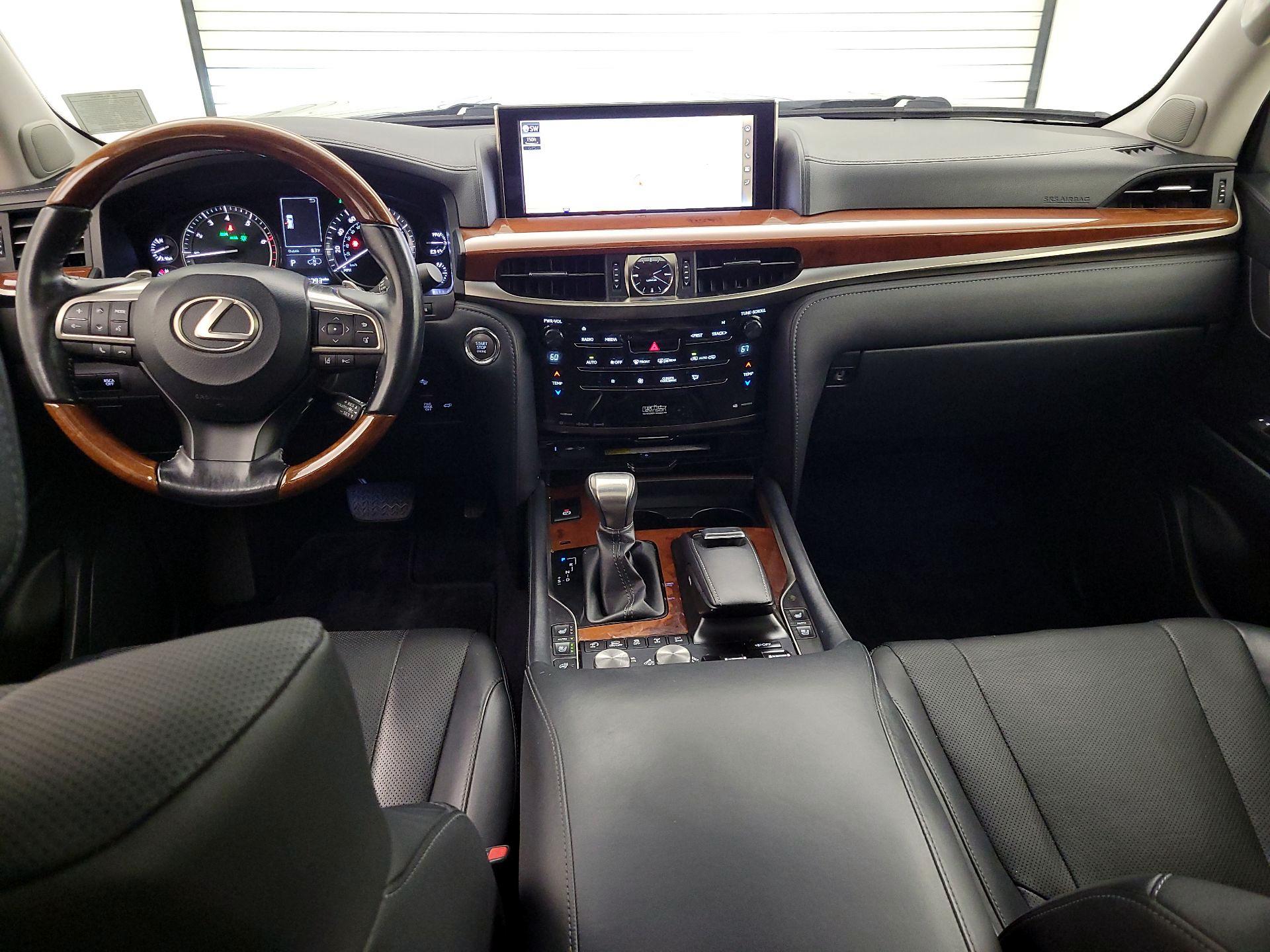 Thumbnail: 2017 Lexus LX - 9