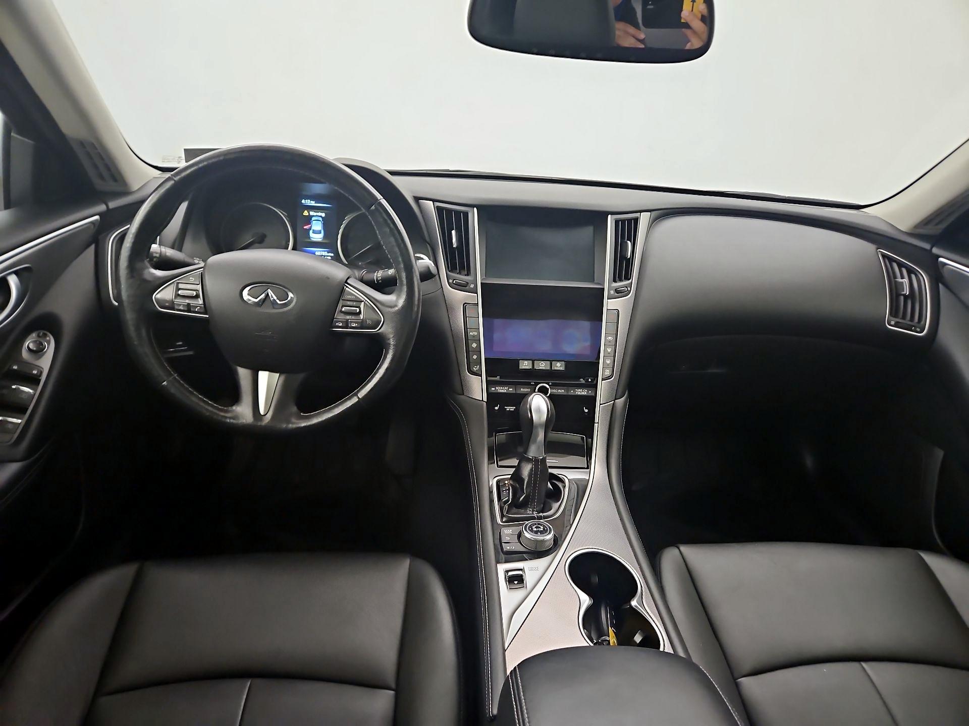 Thumbnail: 2014 INFINITI Q50 - 9