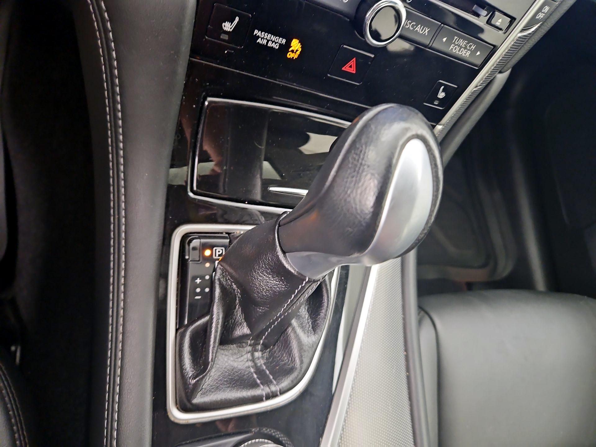 Thumbnail: 2014 INFINITI Q50 - 18