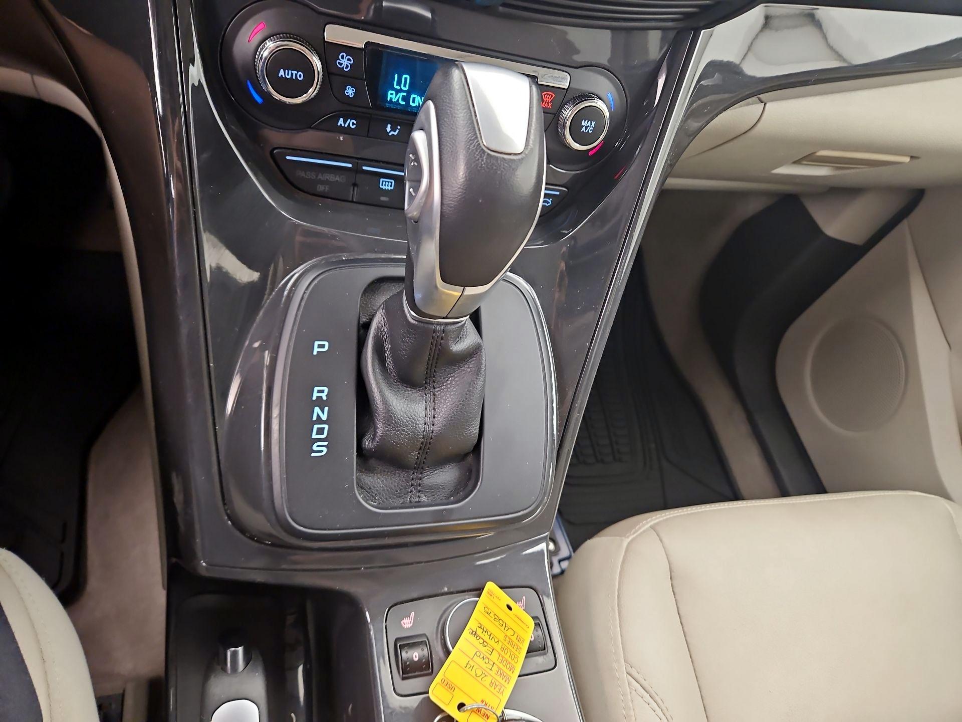 Thumbnail: 2014 Ford Escape - 18