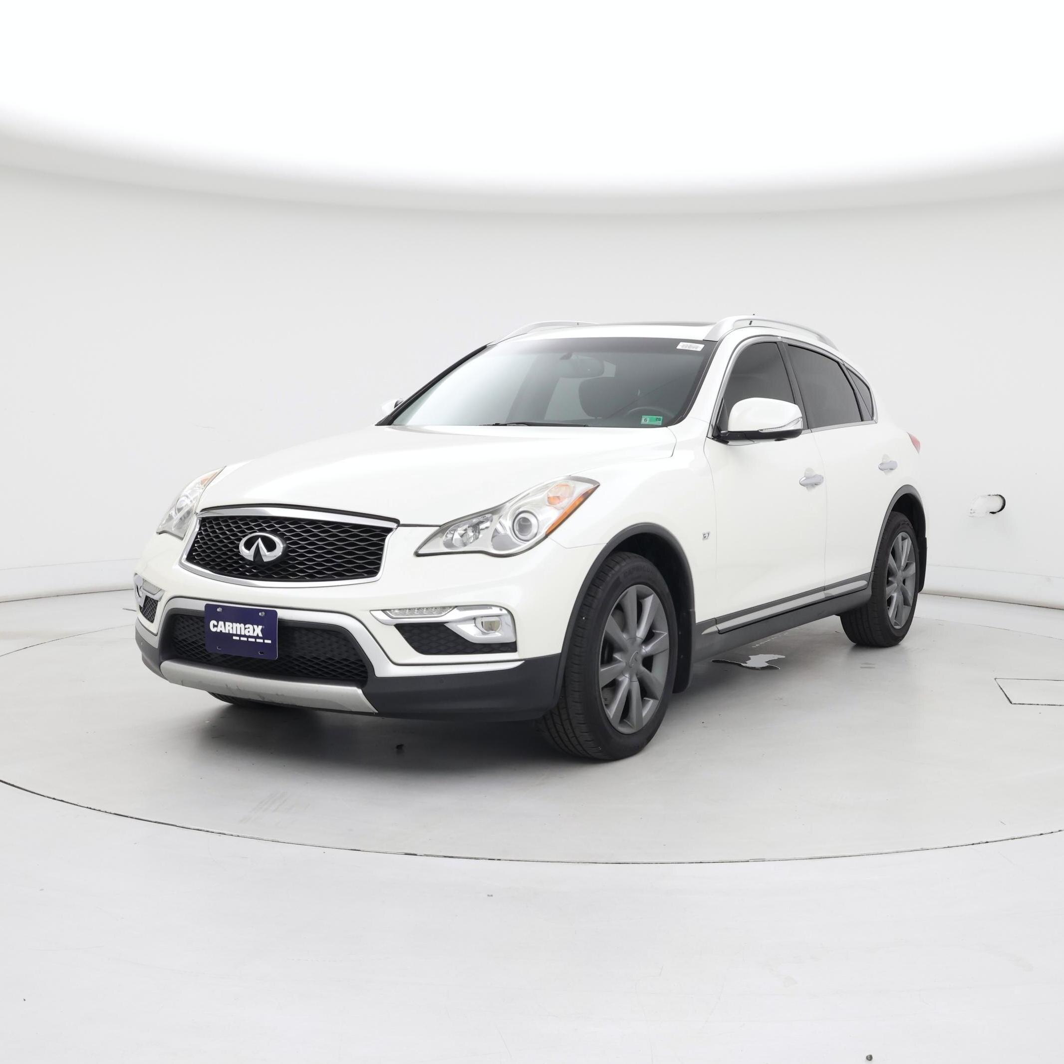 Thumbnail: 2017 INFINITI QX50 - 4
