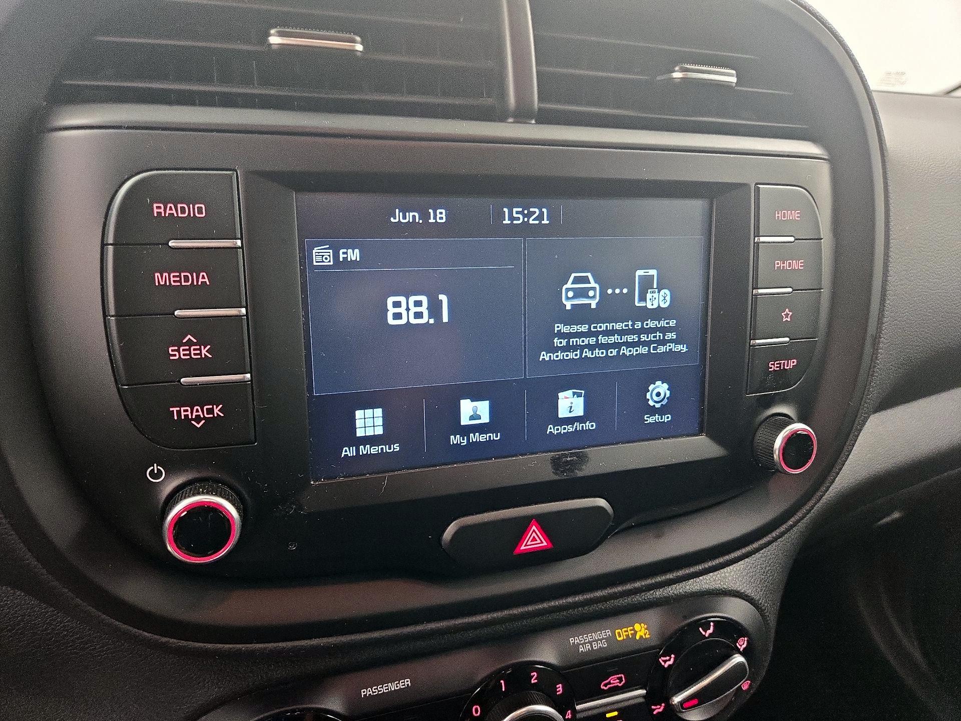 Thumbnail: 2020 Kia Soul - 15