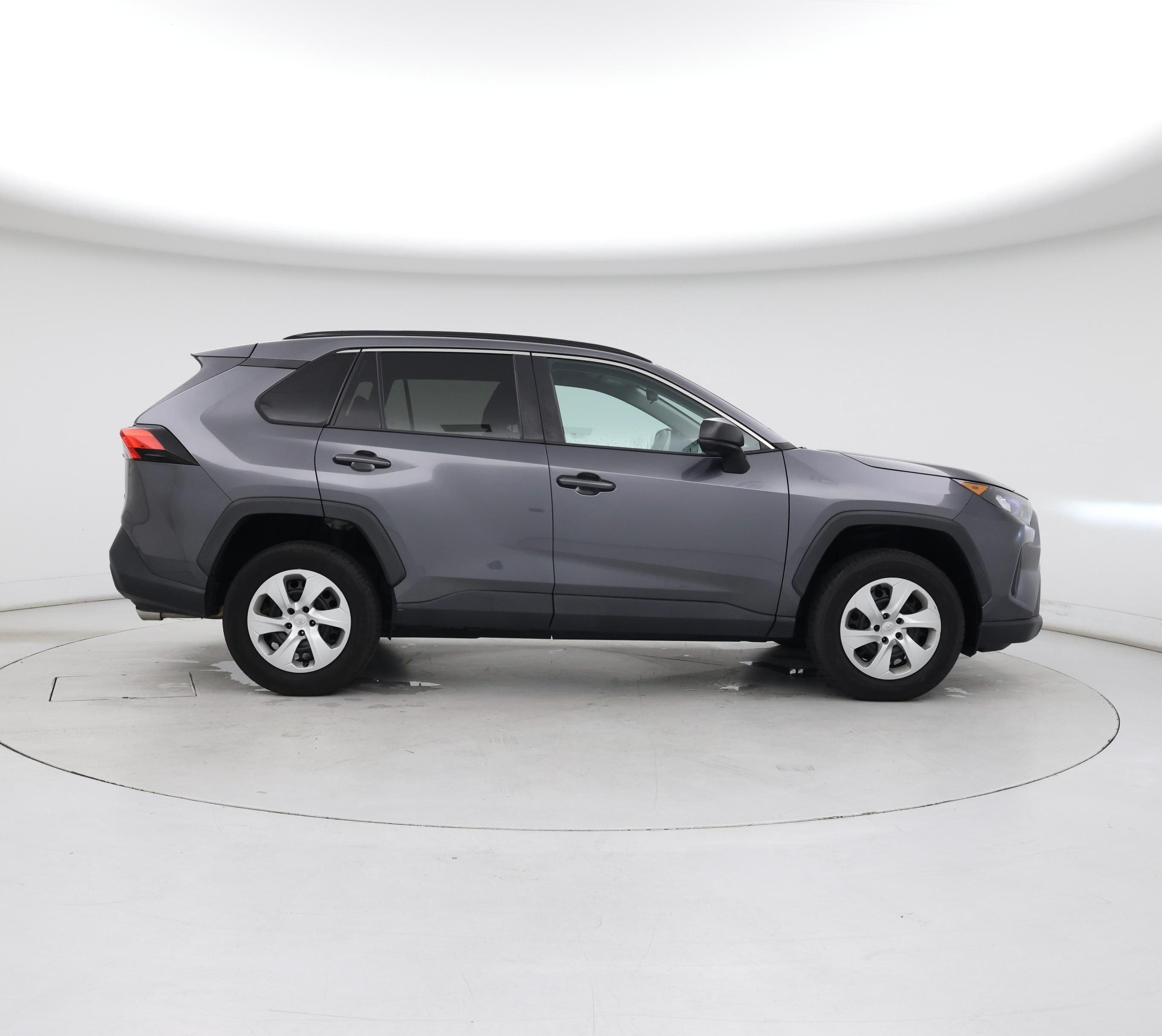 Thumbnail: 2021 Toyota RAV4 - 7