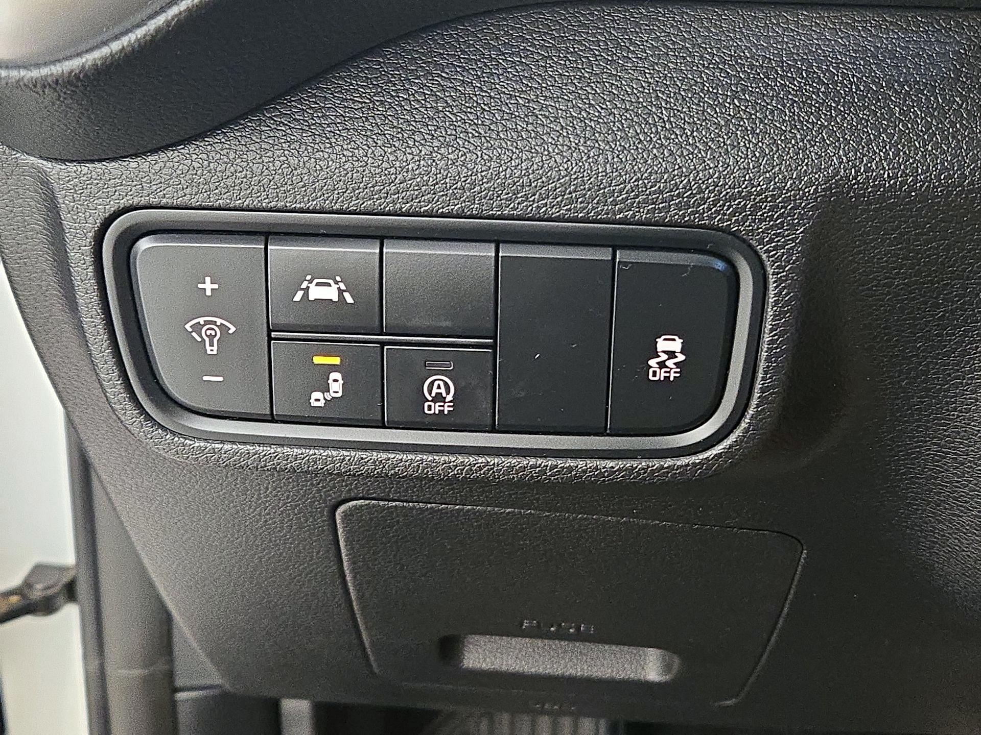 Thumbnail: 2021 Kia Soul - 13