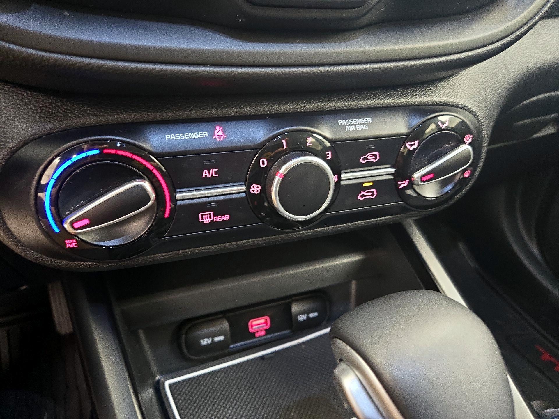 Thumbnail: 2021 Kia Soul - 16