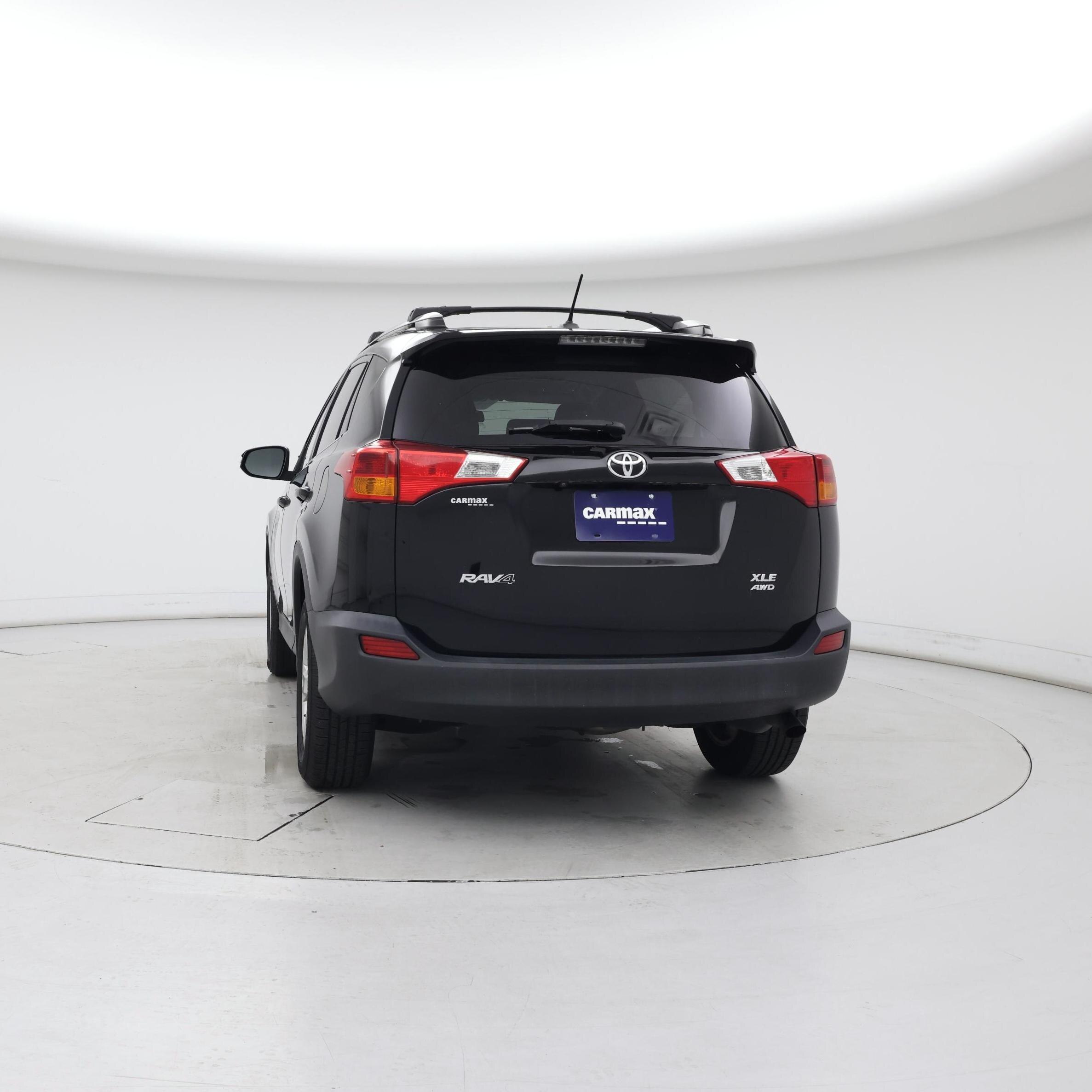 Thumbnail: 2013 Toyota RAV4 - 6