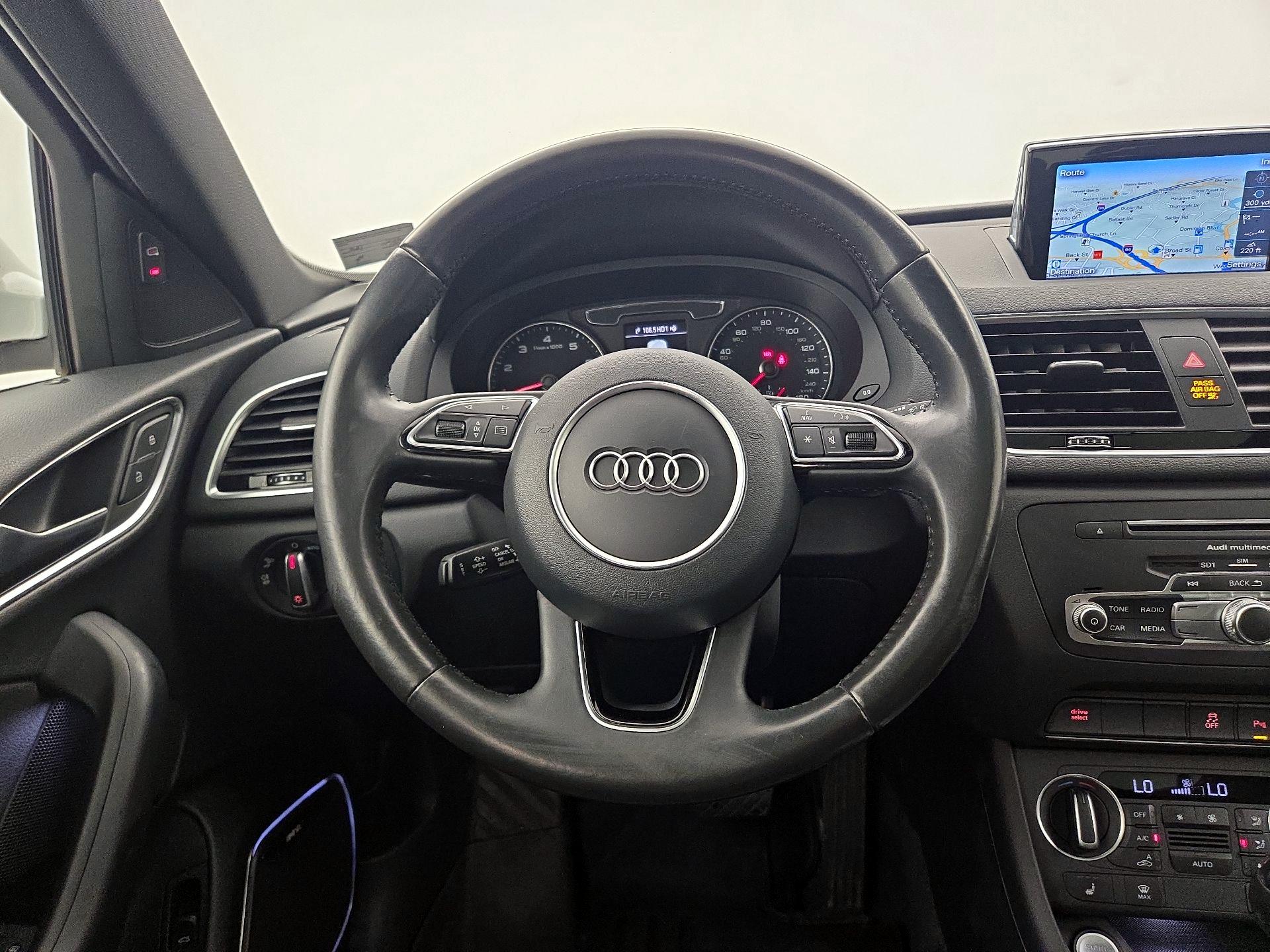Thumbnail: 2016 Audi Q3 - 10
