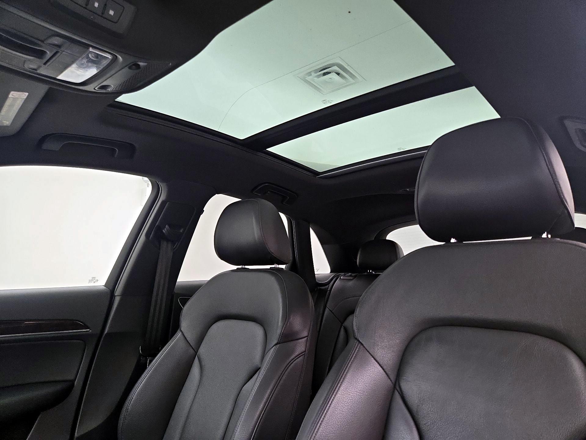 Thumbnail: 2016 Audi Q3 - 19