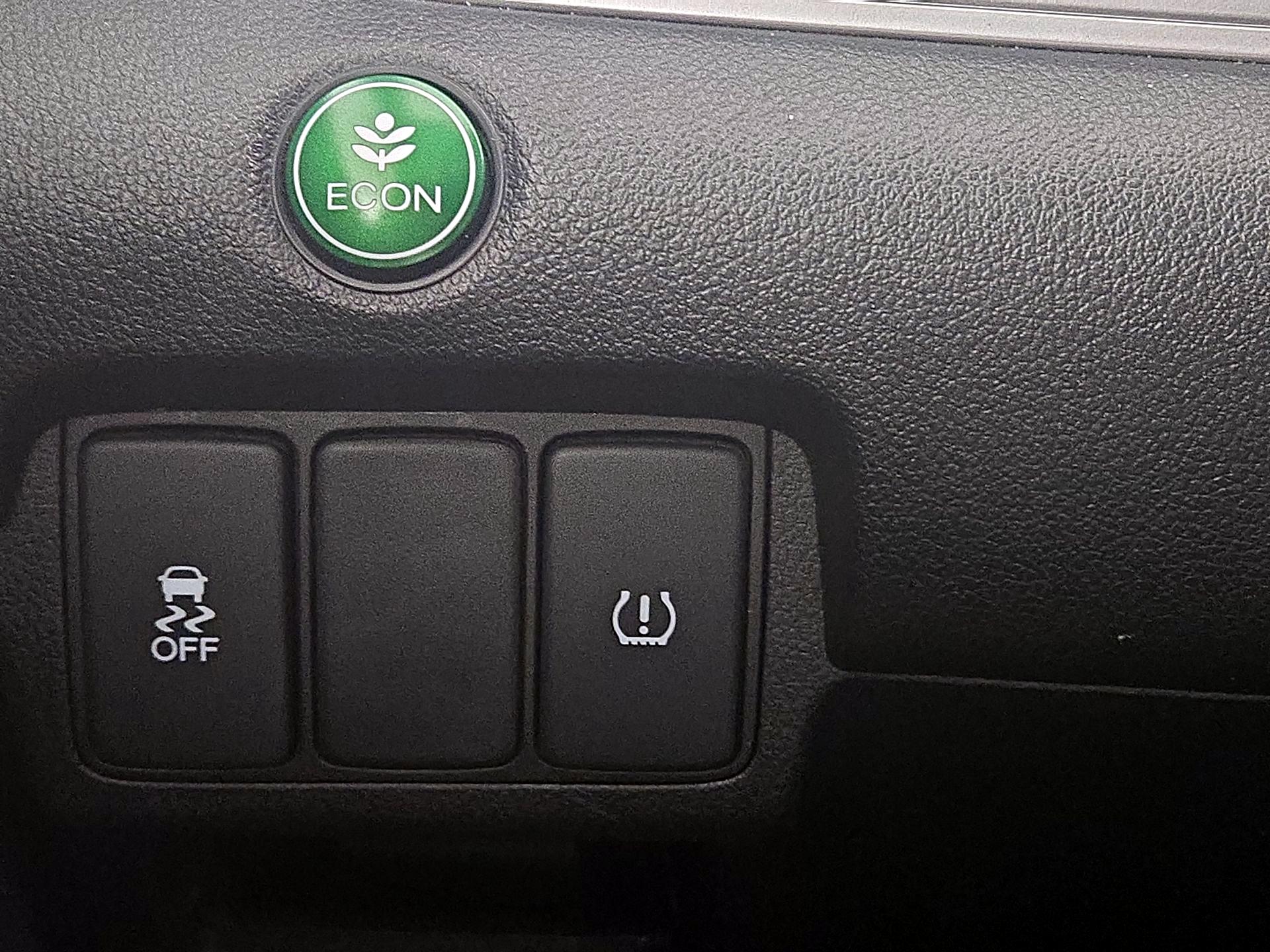 Thumbnail: 2015 Honda CR-V - 13