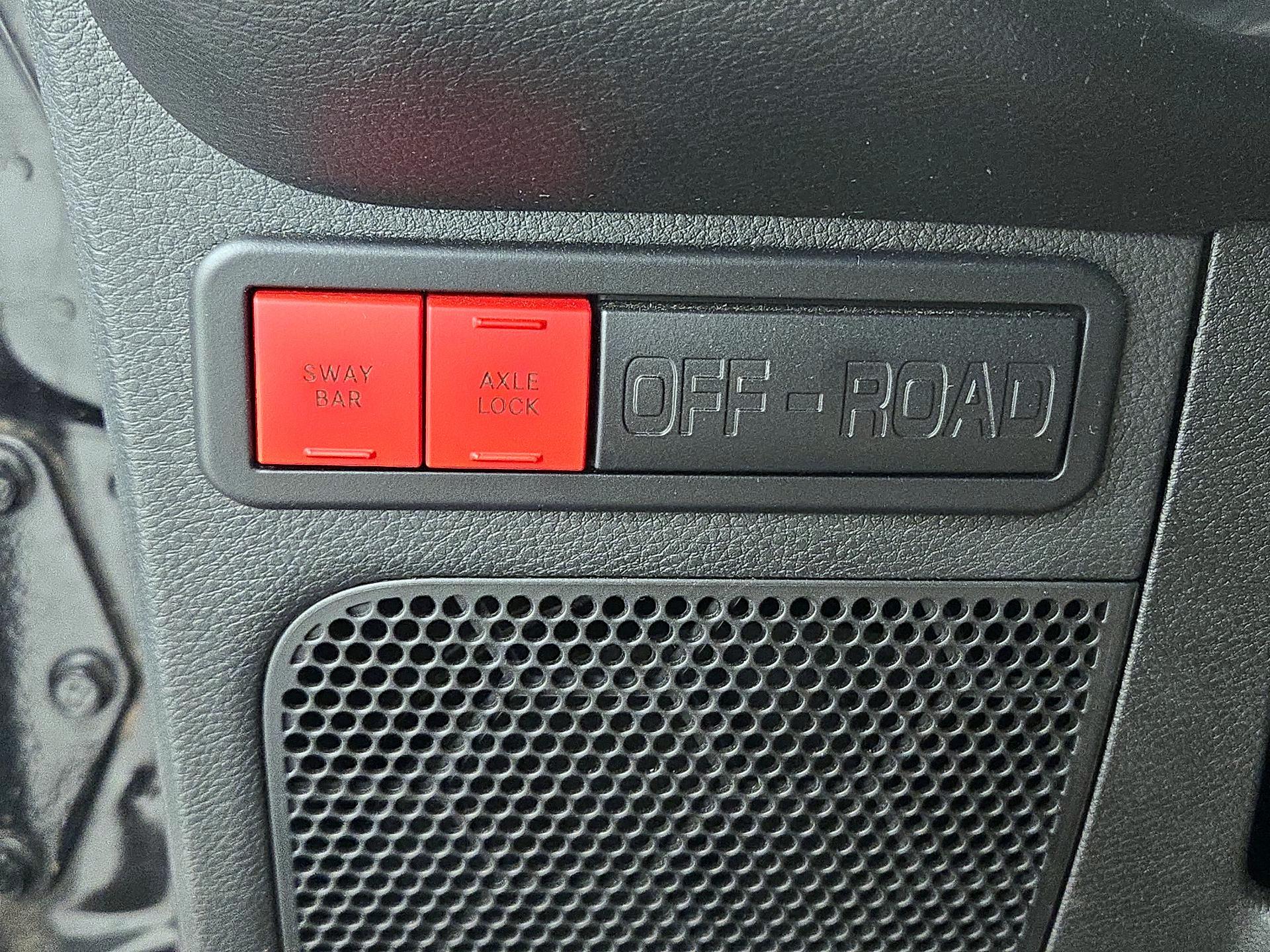 Thumbnail: 2018 Jeep Wrangler - 14