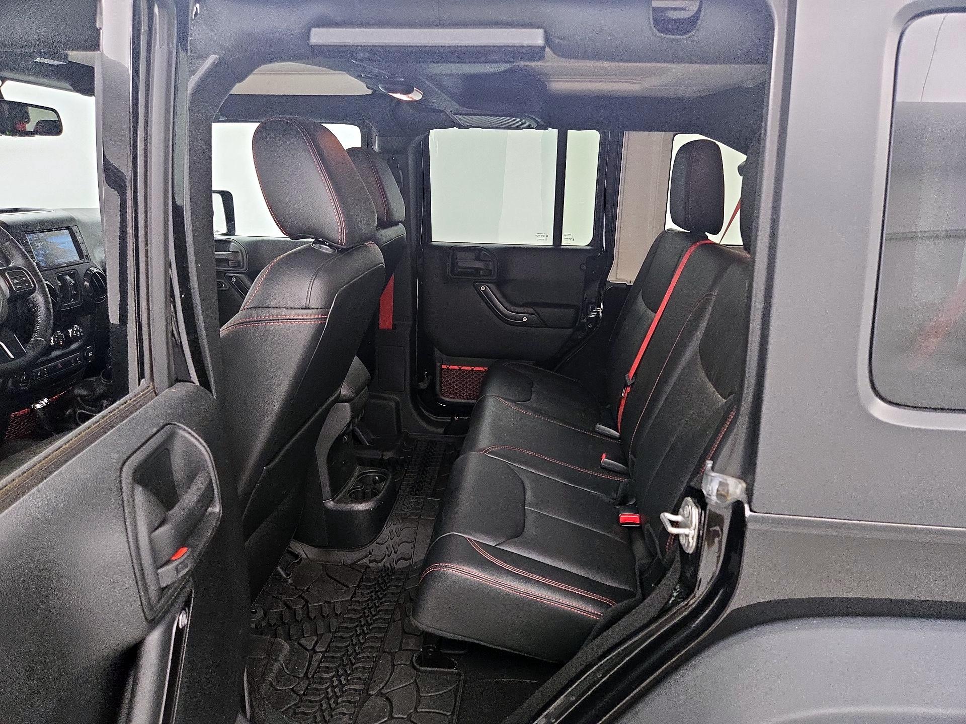 Thumbnail: 2018 Jeep Wrangler - 19