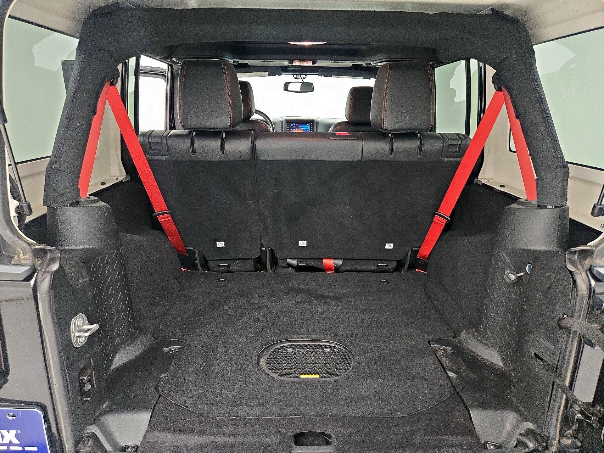 Thumbnail: 2018 Jeep Wrangler - 20