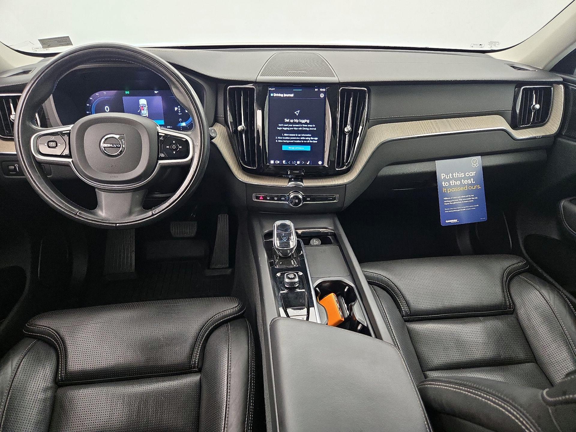 Thumbnail: 2022 Volvo XC60 - 9