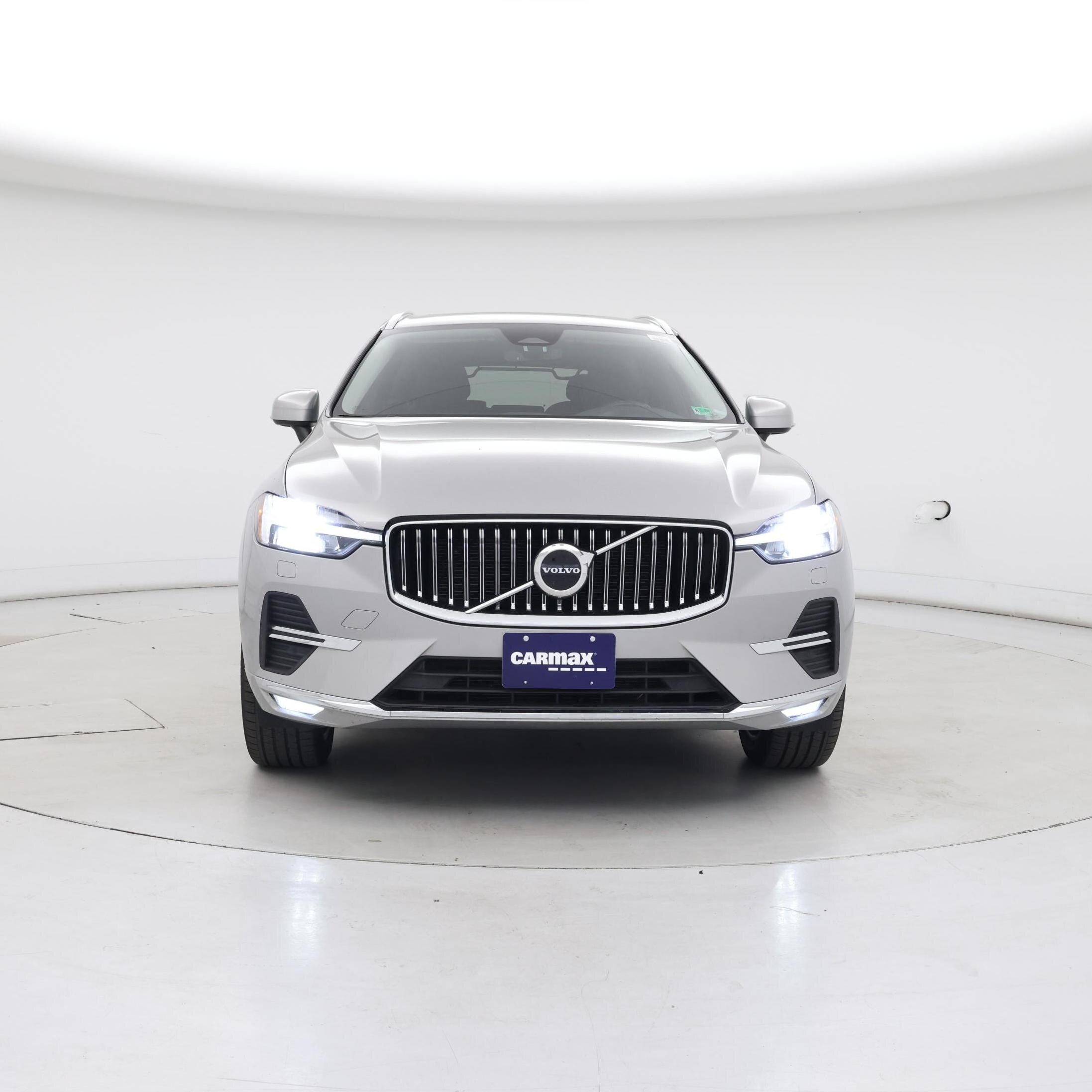 Thumbnail: 2022 Volvo XC60 - 5