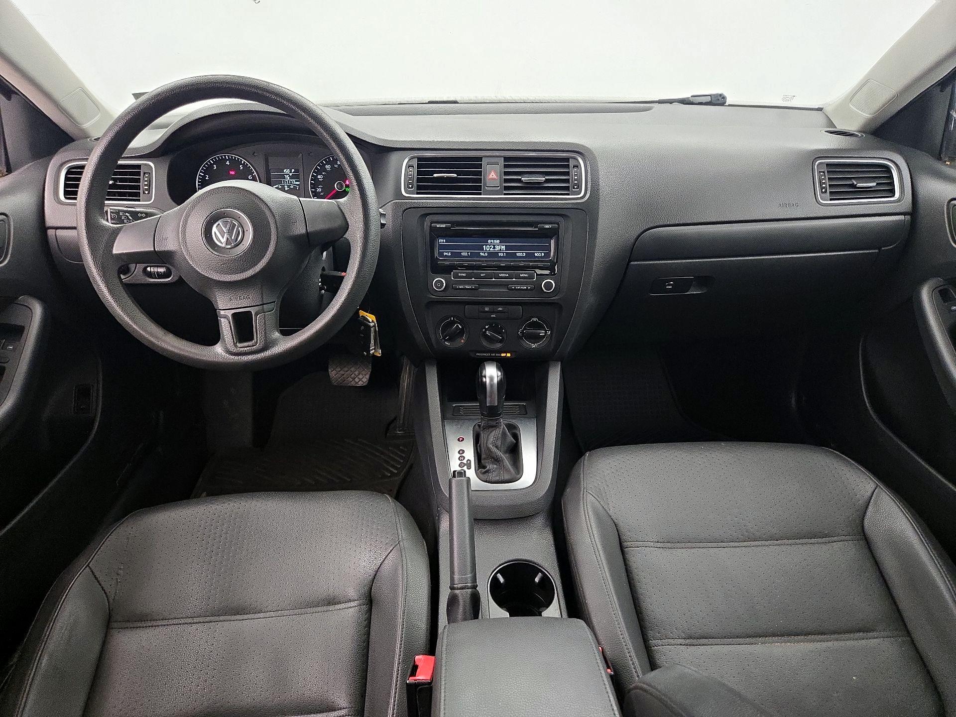 Thumbnail: 2014 Volkswagen Jetta - 9