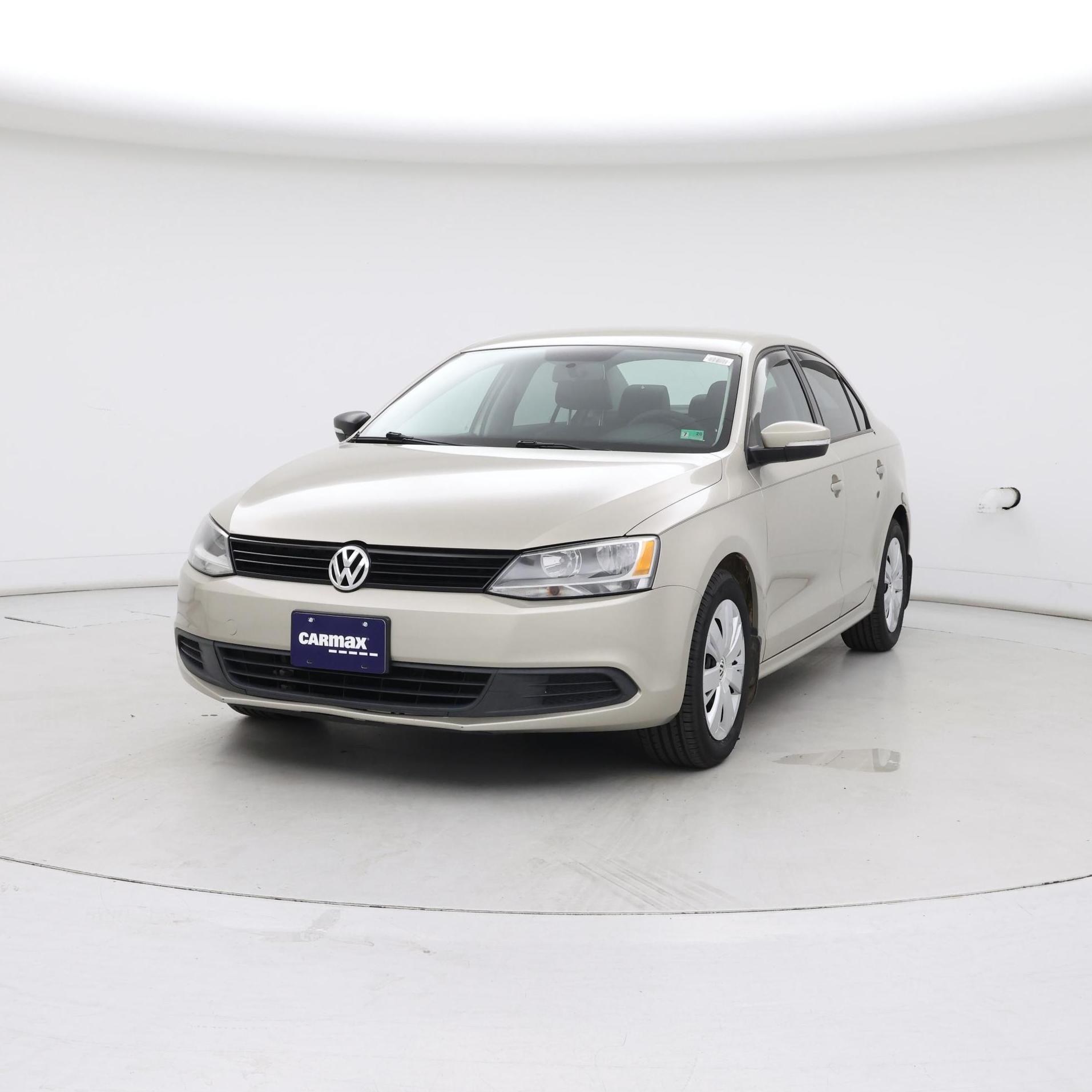 Thumbnail: 2014 Volkswagen Jetta - 4