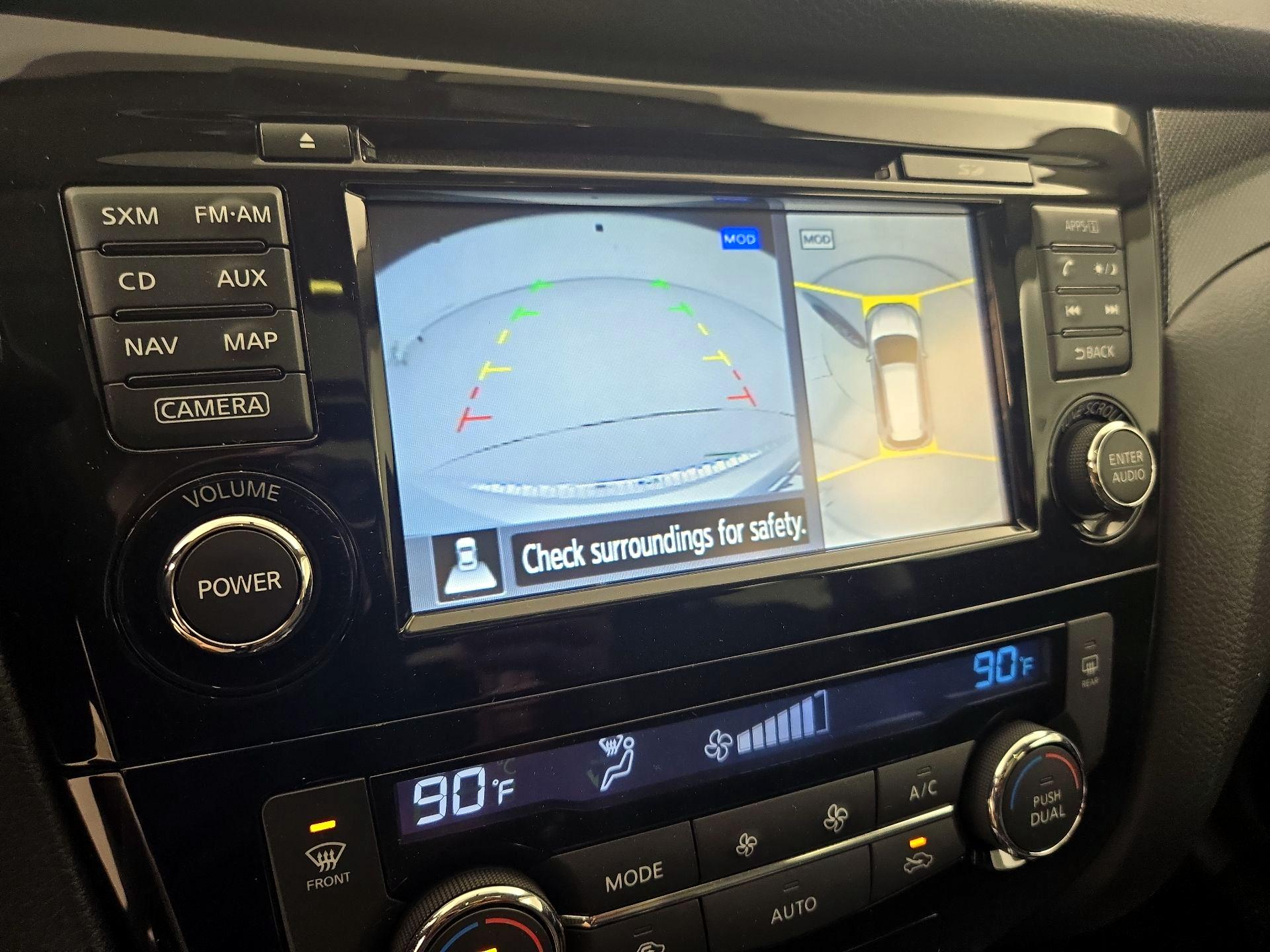 Thumbnail: 2016 Nissan Rogue - 15