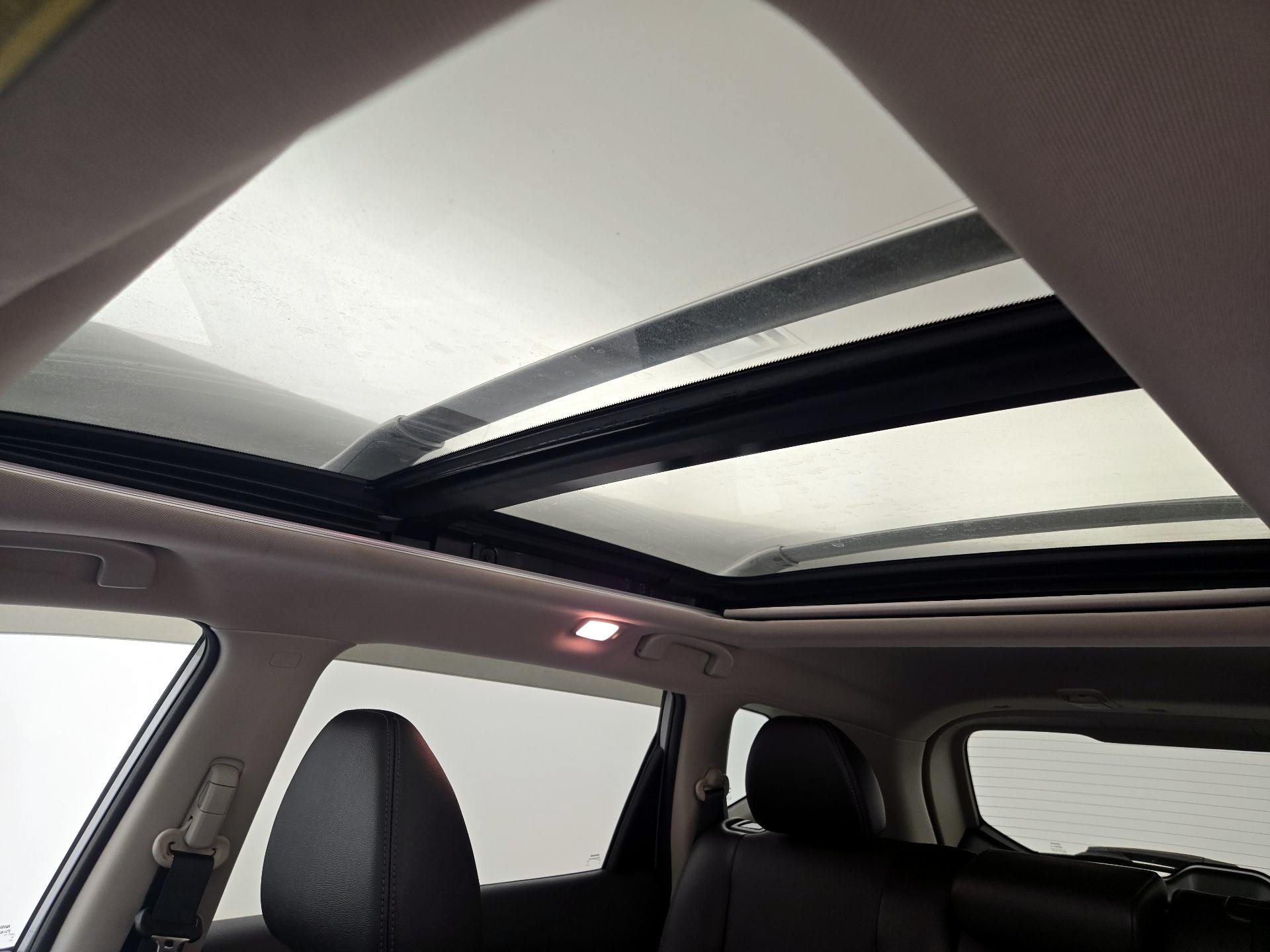 Thumbnail: 2016 Nissan Rogue - 20