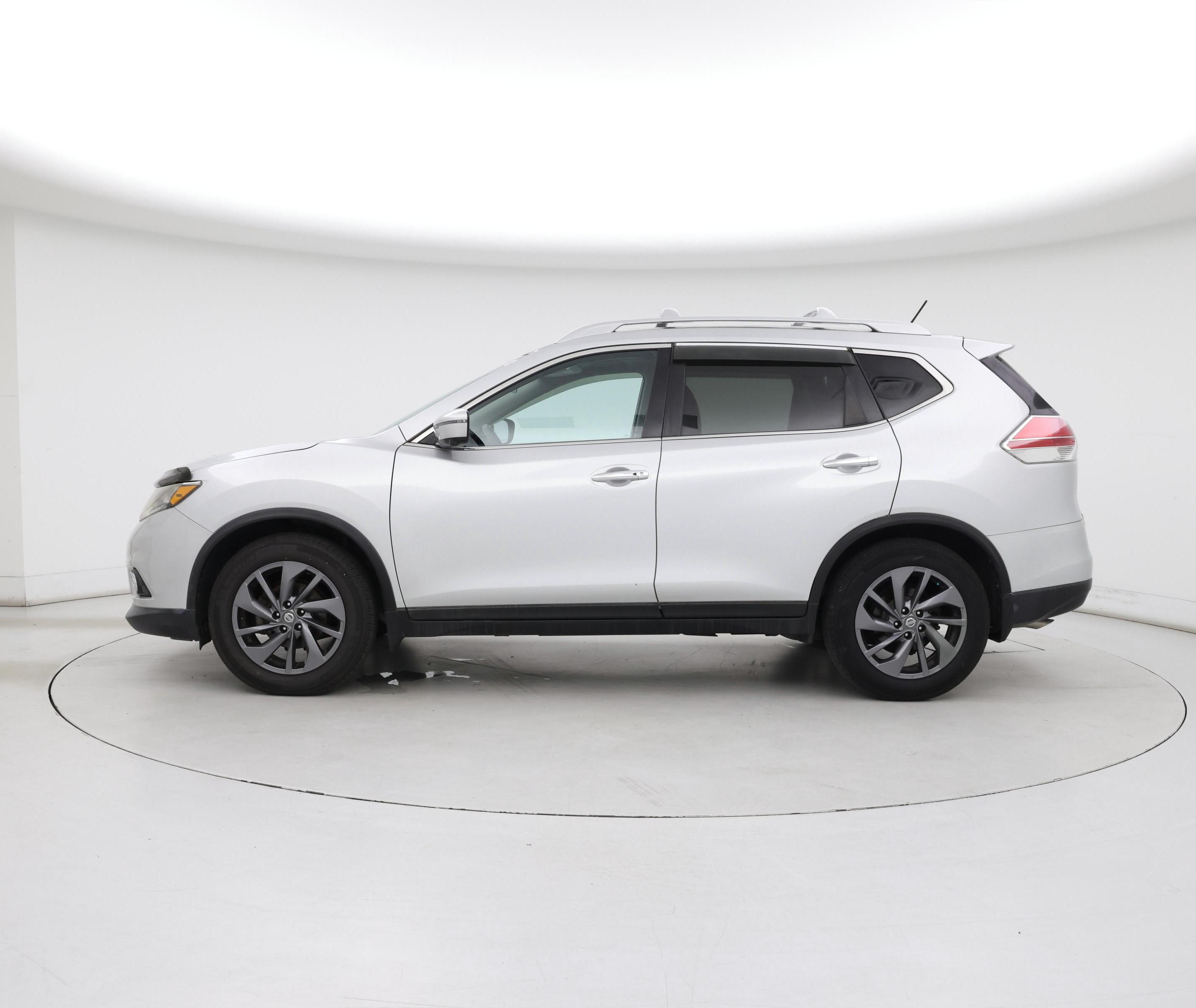Thumbnail: 2016 Nissan Rogue - 3