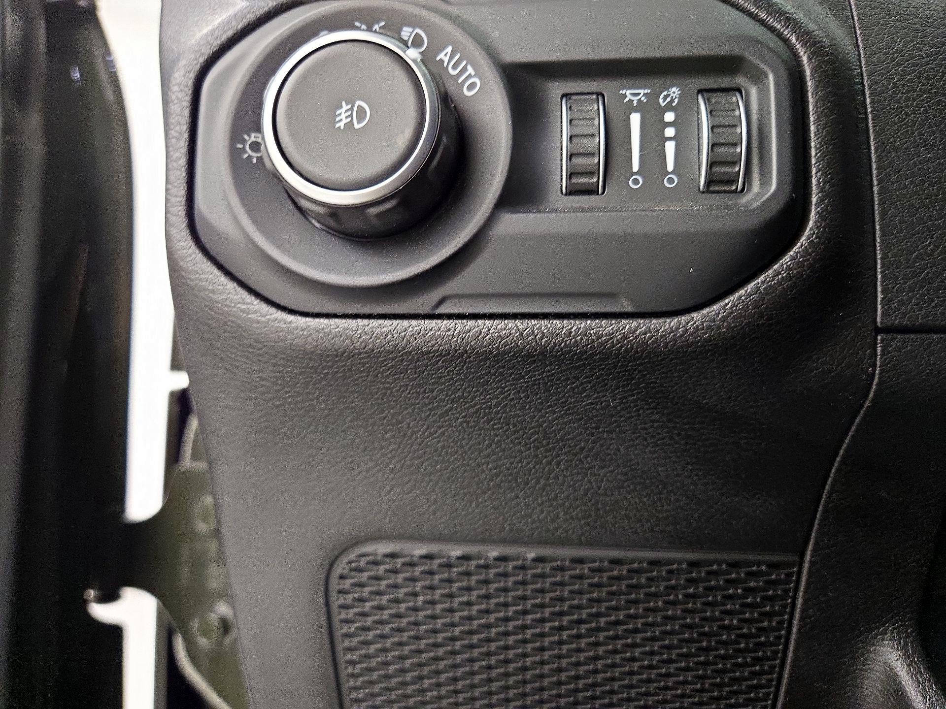 Thumbnail: 2022 Jeep Wrangler - 13