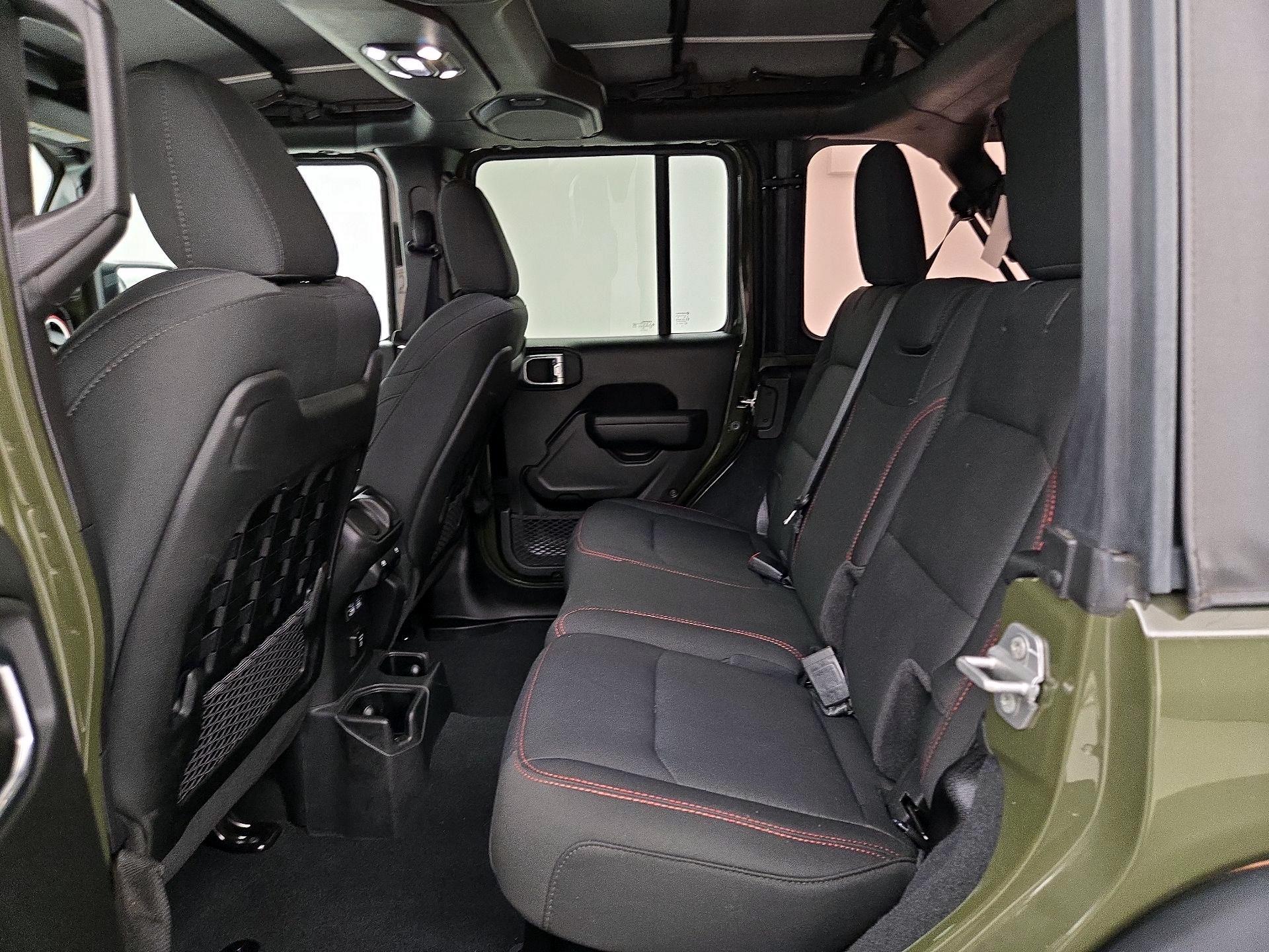 Thumbnail: 2022 Jeep Wrangler - 20