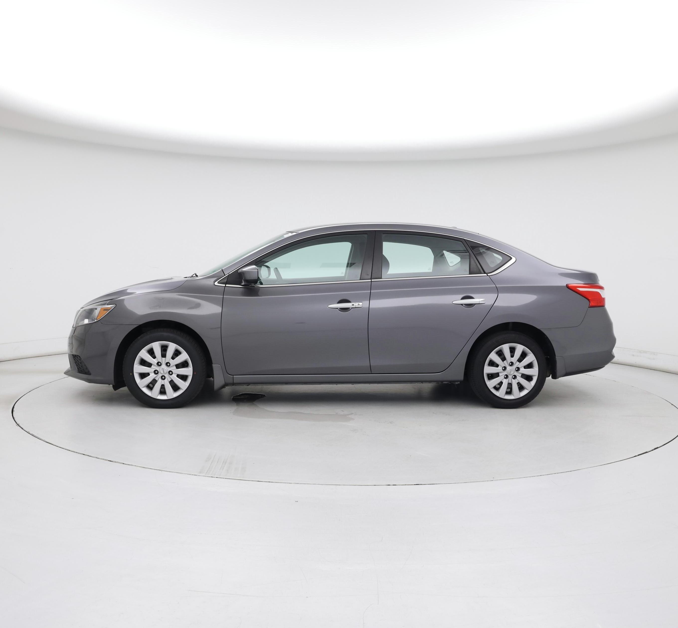 Thumbnail: 2017 Nissan Sentra - 3