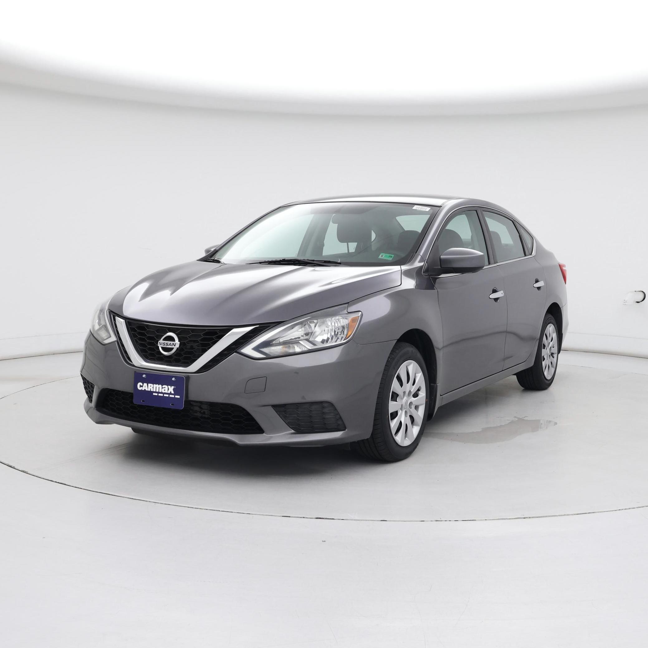 Thumbnail: 2017 Nissan Sentra - 4