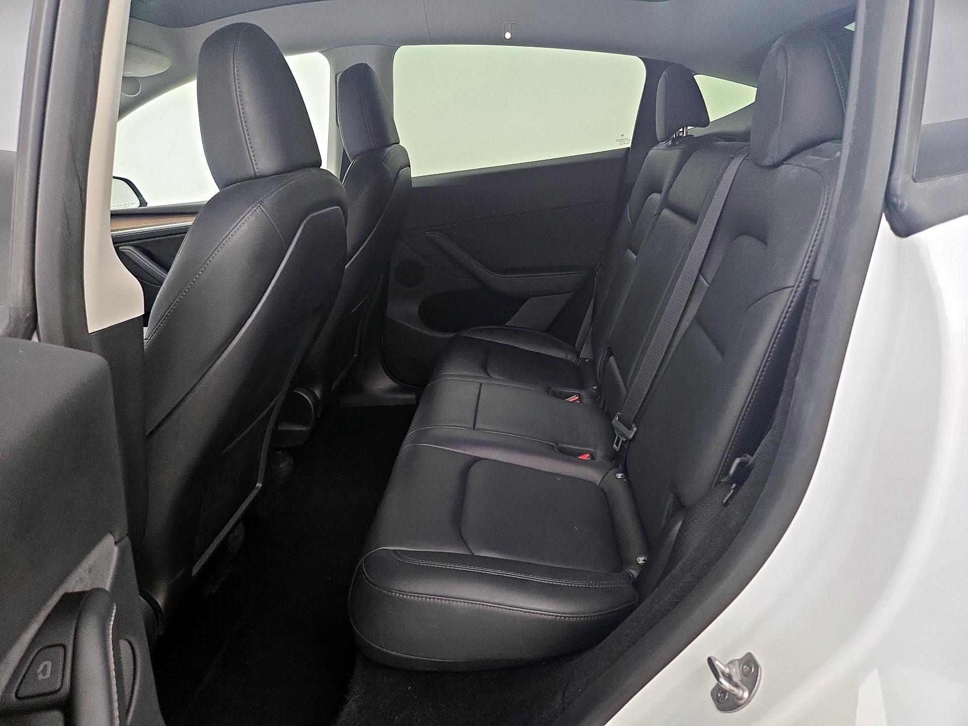 Thumbnail: 2023 Tesla Model Y - 20