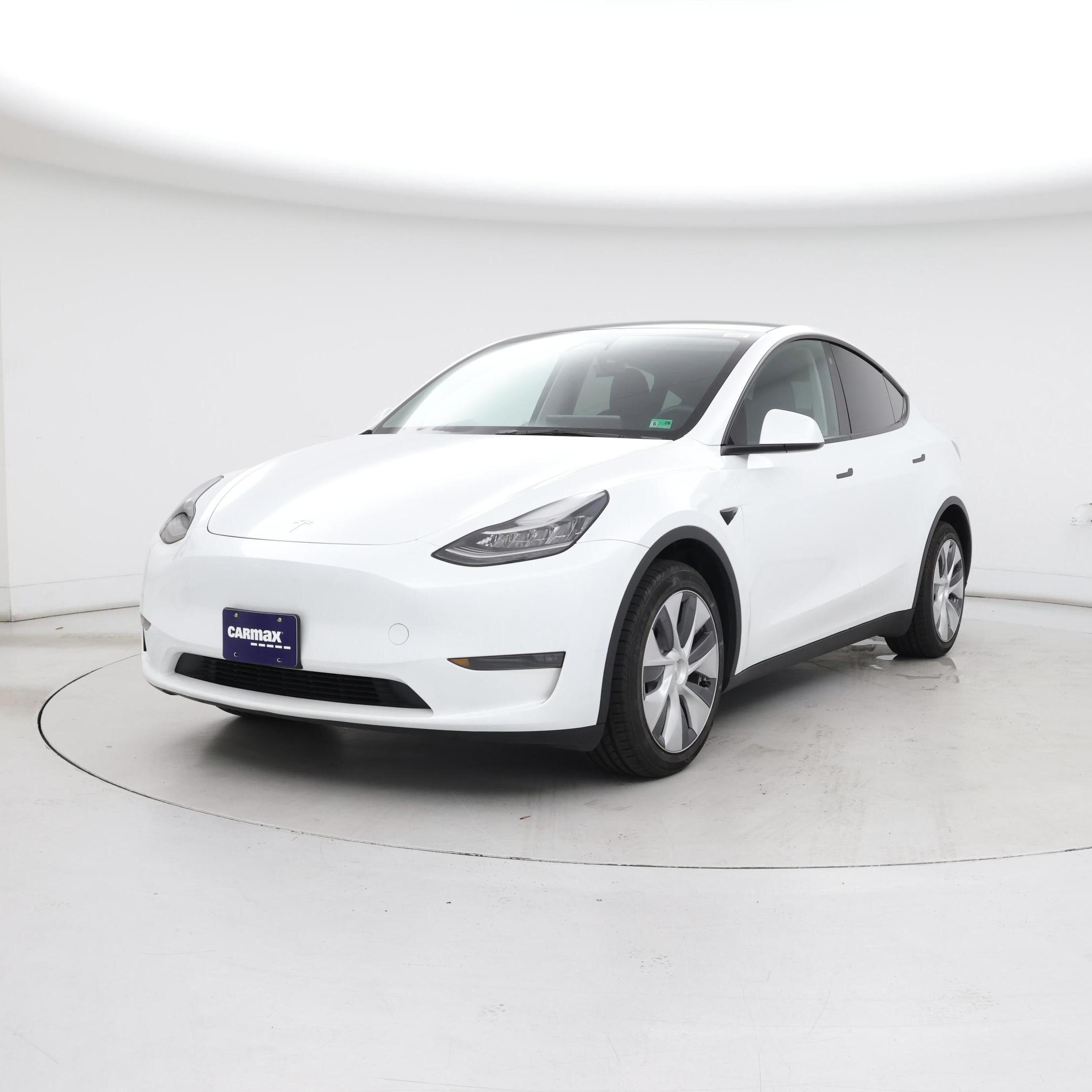 Thumbnail: 2023 Tesla Model Y - 4