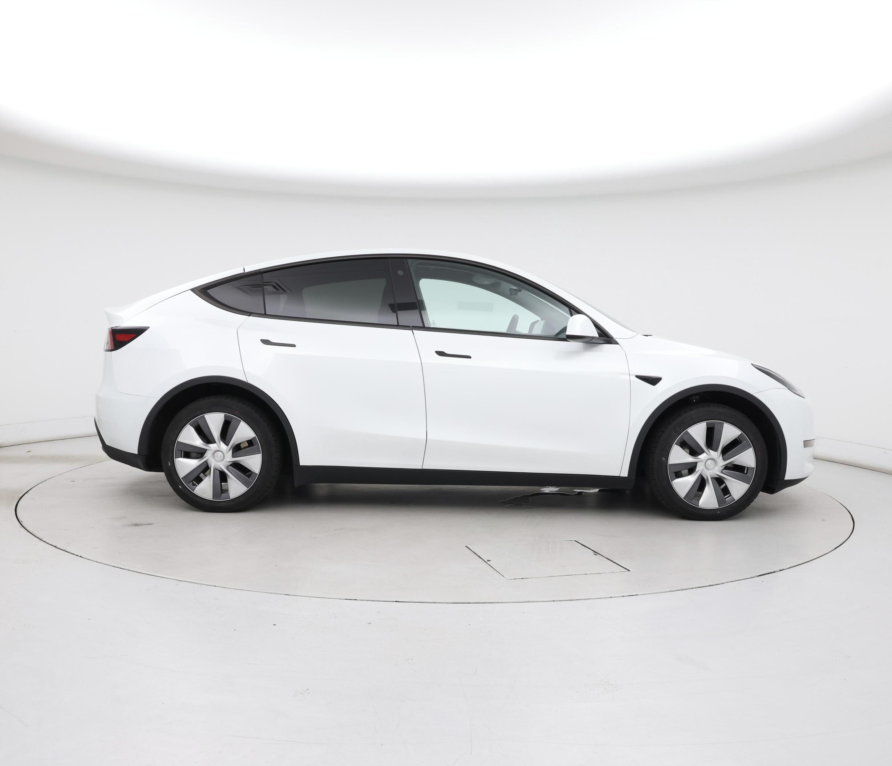 Thumbnail: 2023 Tesla Model Y - 7