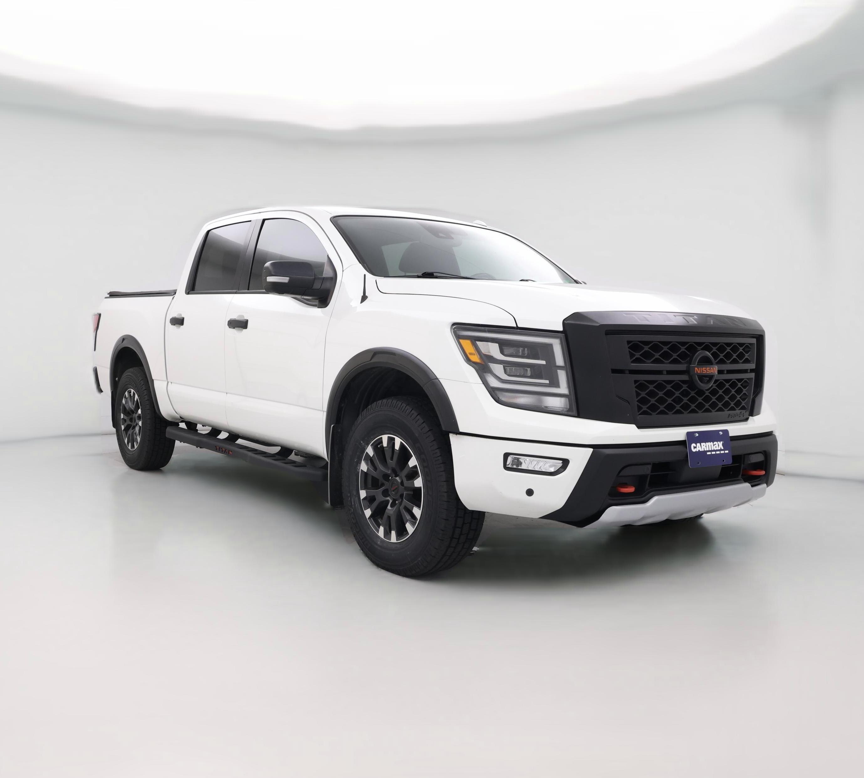 Thumbnail: 2020 Nissan Titan - 1