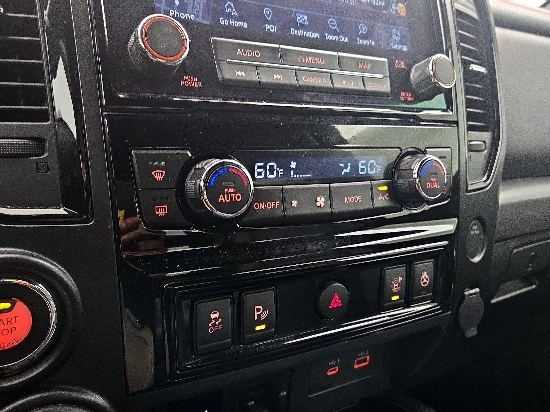 Thumbnail: 2020 Nissan Titan - 17