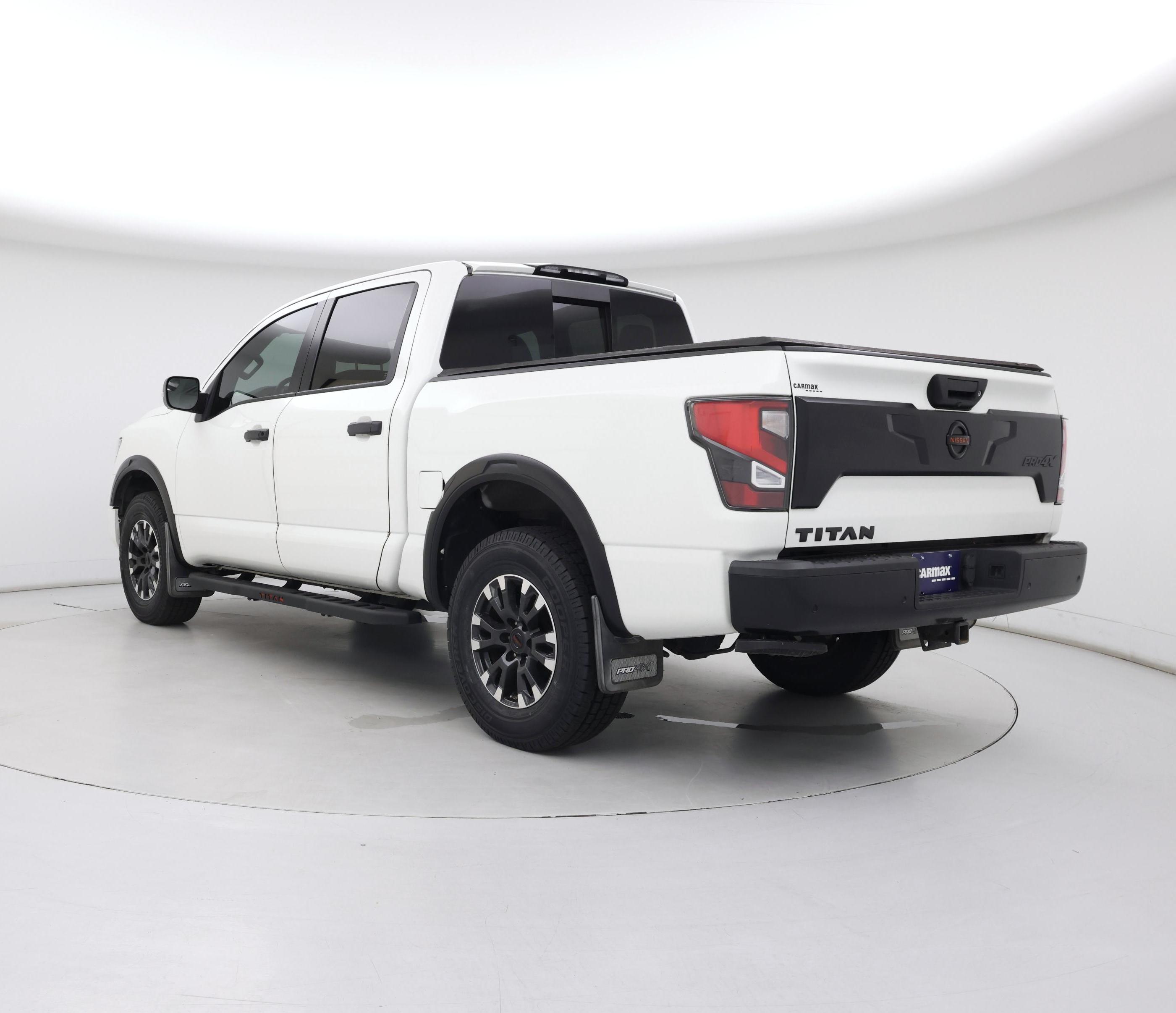 Thumbnail: 2020 Nissan Titan - 2